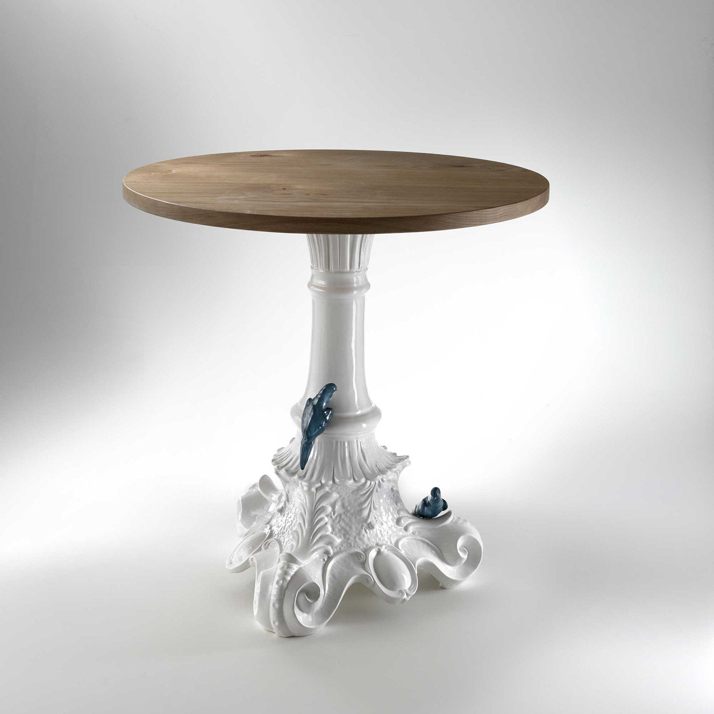 White Place Me Table In Natural Oak - Alternative view 1