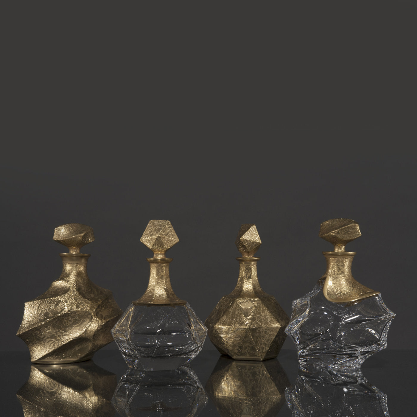 Capriccio Diamante Transparent and Gold Bottle - Alternative view 1
