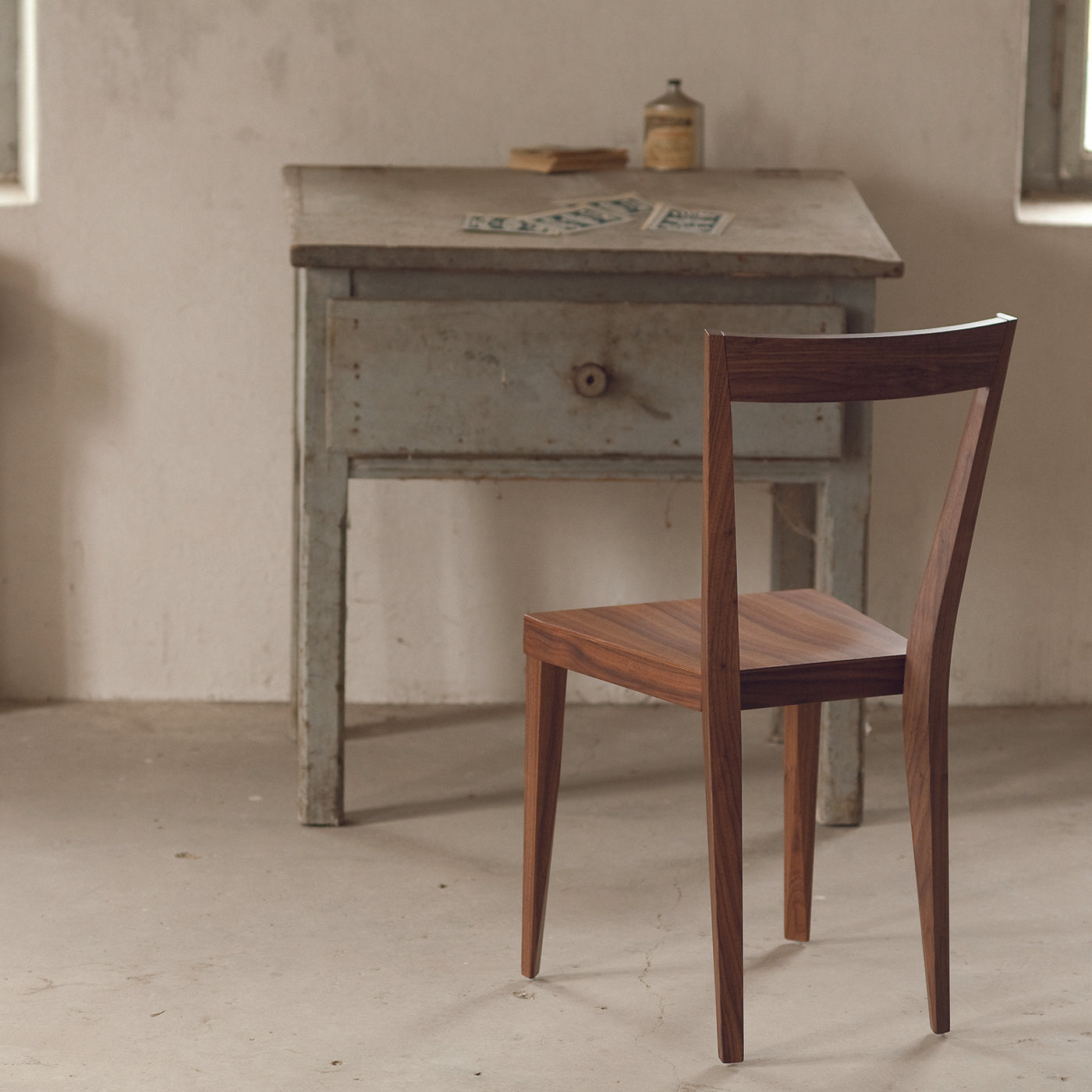 Set of 2 Livia Chairs in Dark Walnut Finish by Giò Ponti - Alternative view 3