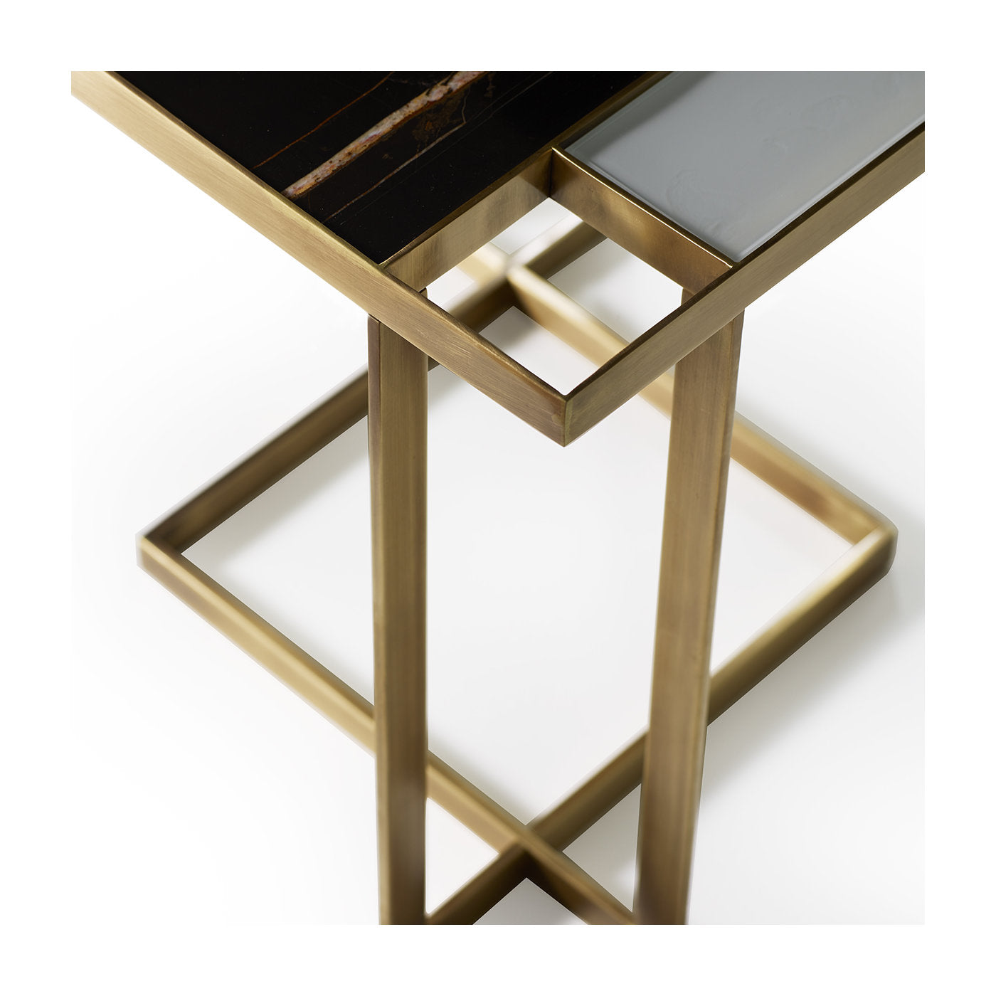 Gary Side Table - Alternative view 3