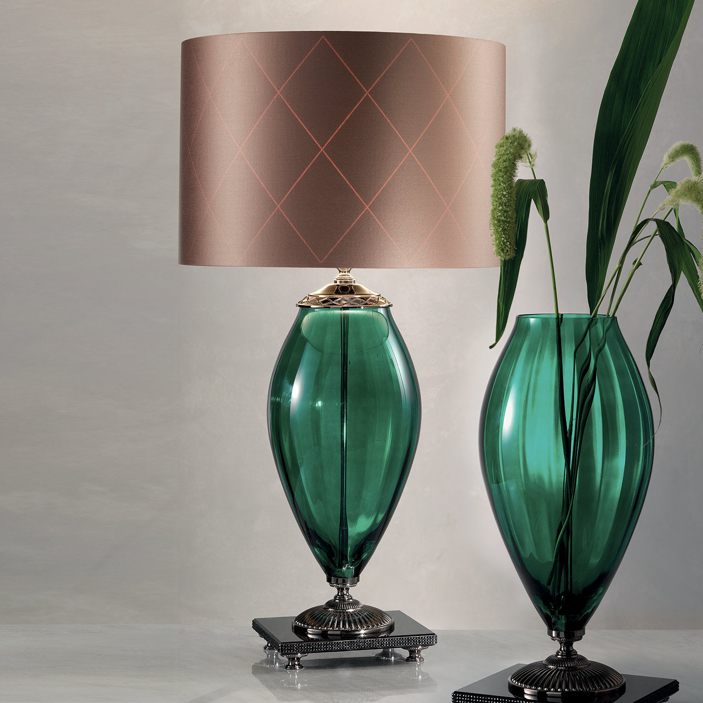 Surya Green Table Lamp - Alternative view 1