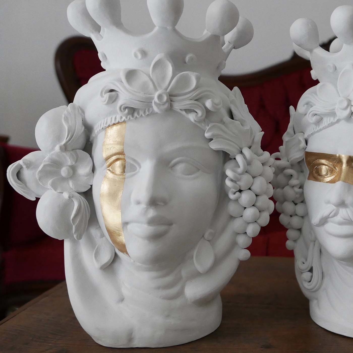 Donna Carmela Head Vase - Alternative view 1