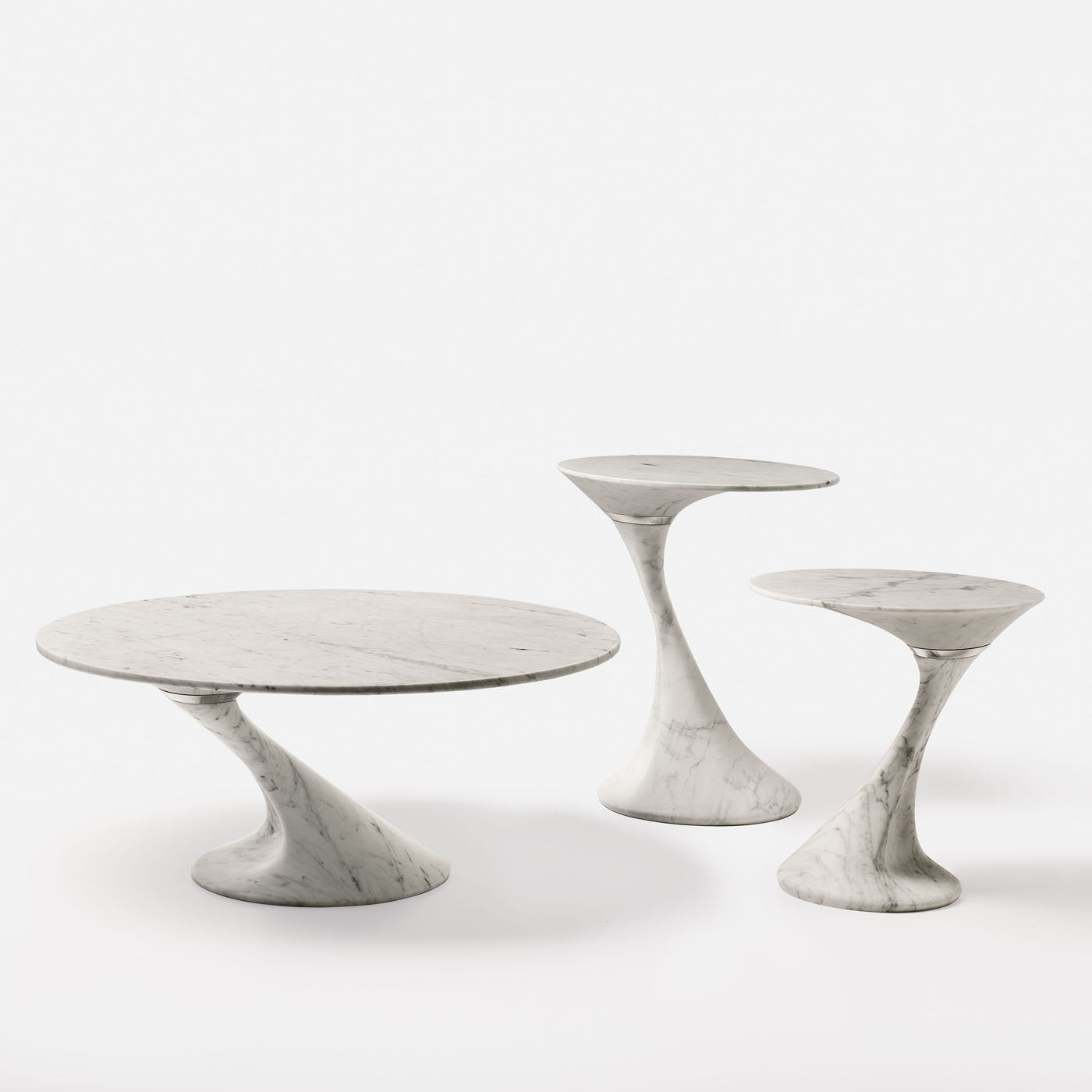 Swan Short Oval Coffee Table by Giuseppe Chigiotti - Alternative view 2
