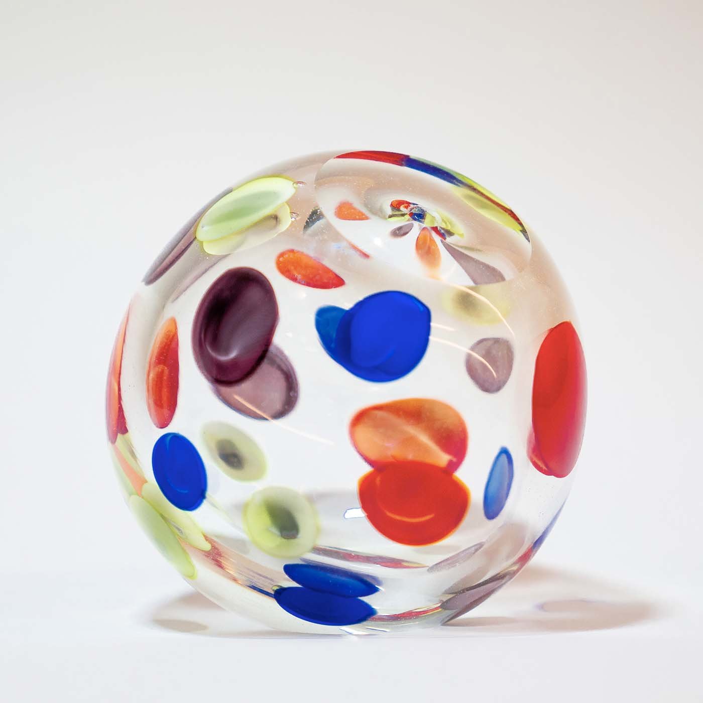 Spherical Pois Vase - Alternative view 1