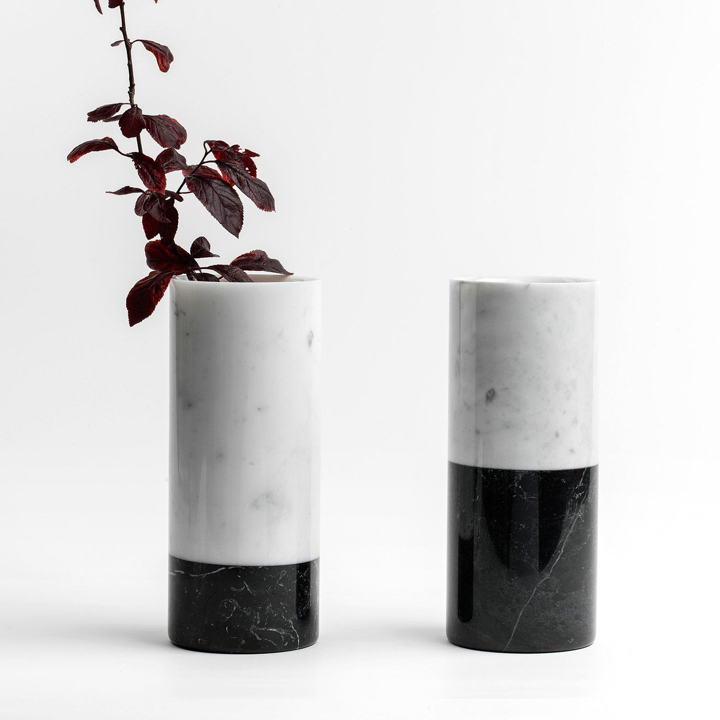 Black and White Marble Cylindrical Vase - Alternative view 1