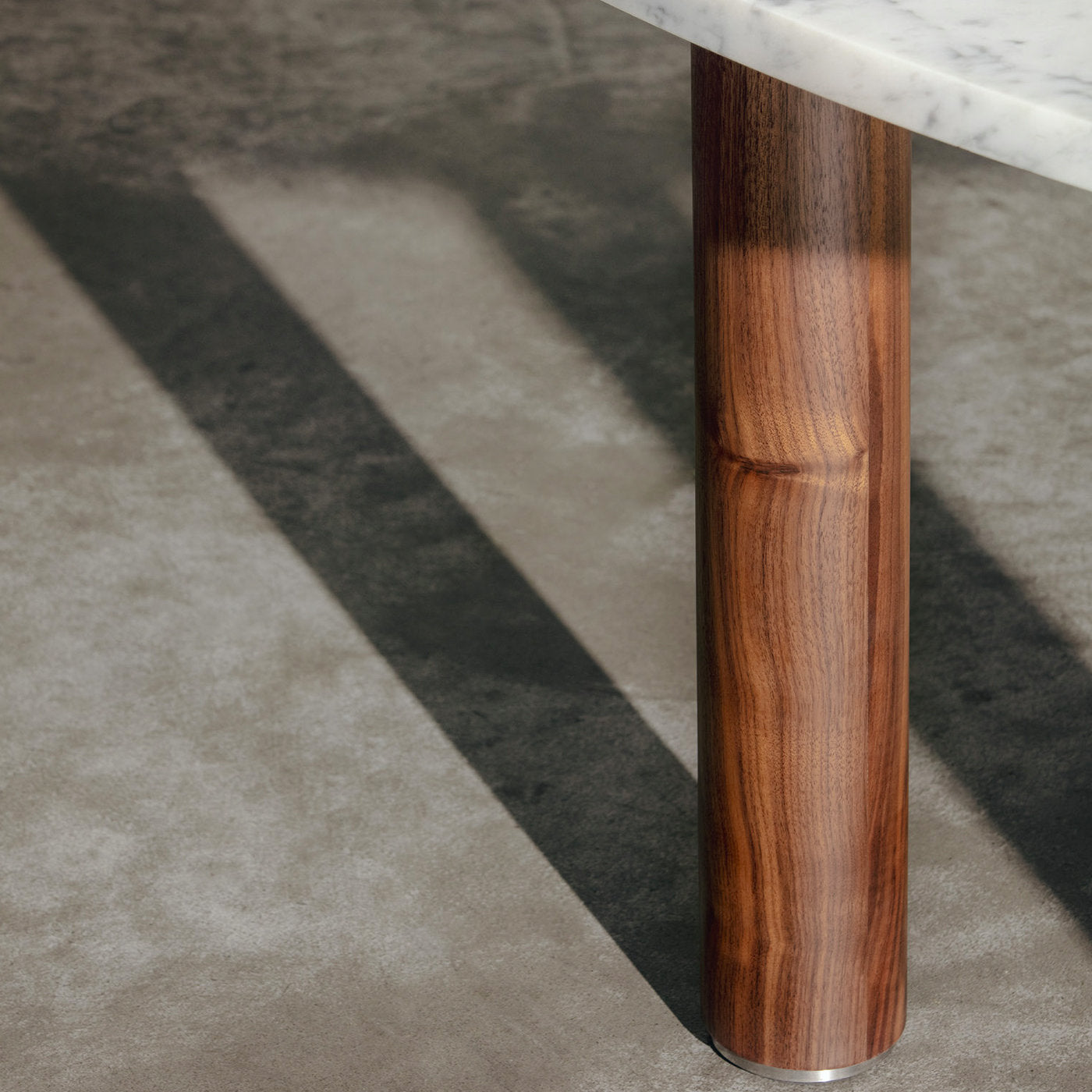 Round Dining Table by Francesco Faccin - Alternative view 1