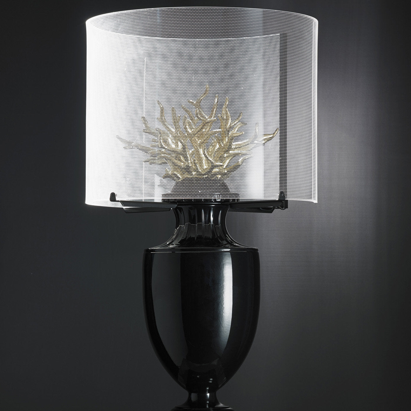 Coralli Black and Gold Table Lamp - Alternative view 1