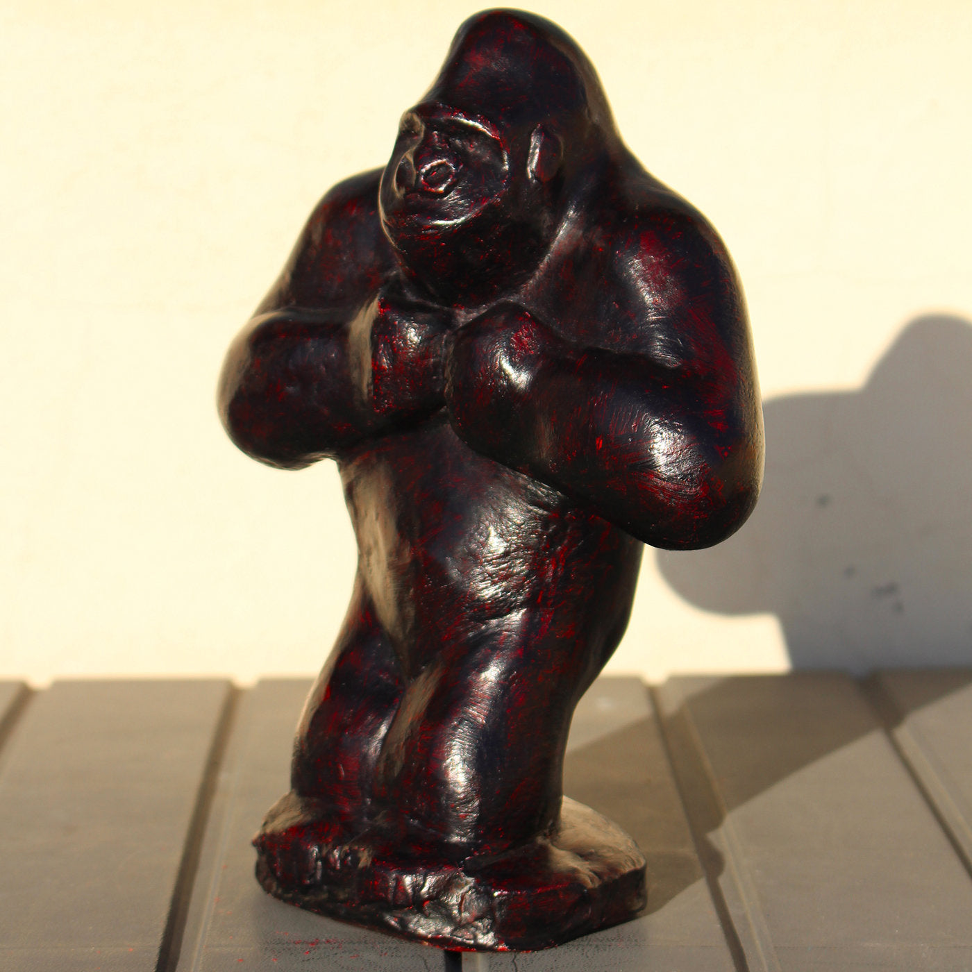 Ebony-Colored Gorilla Sculpture - Alternative view 2