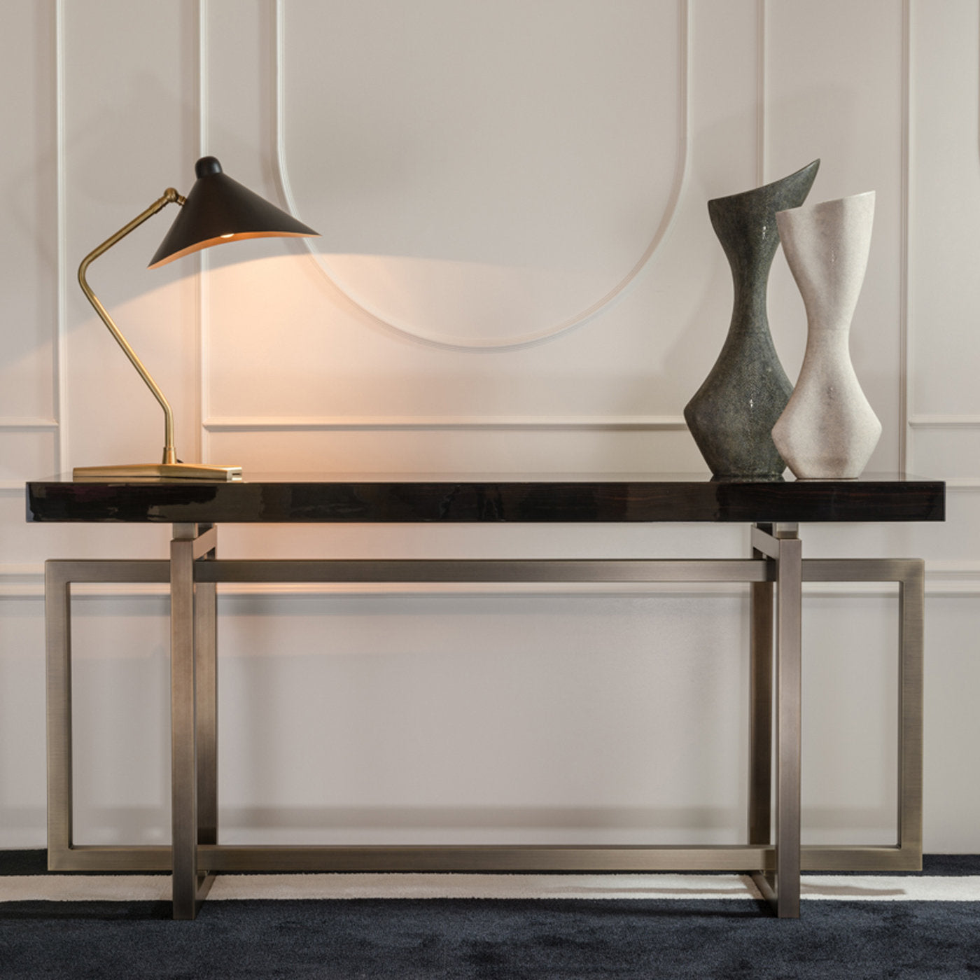 Charlotte Console With Chromed Metal Base - Alternative view 1