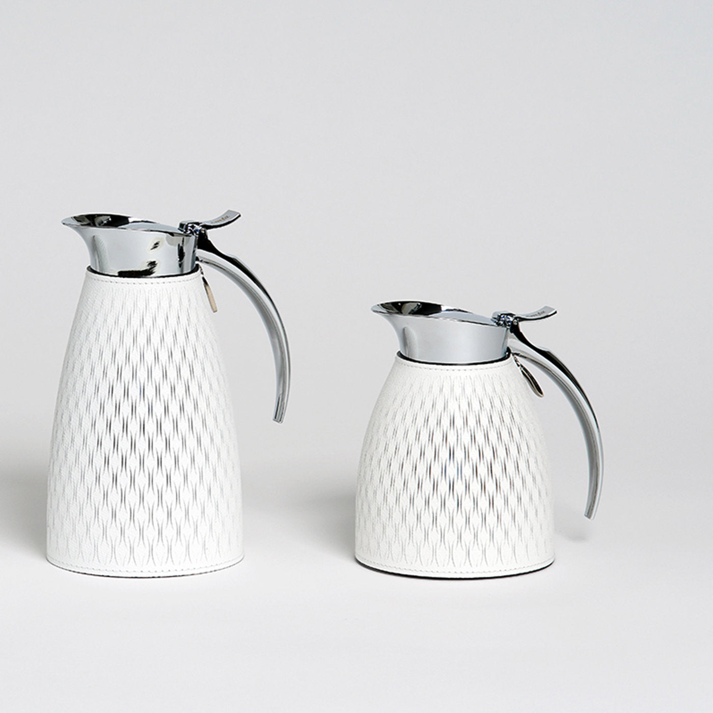 Small Leather Thermal Carafe - Alternative view 2