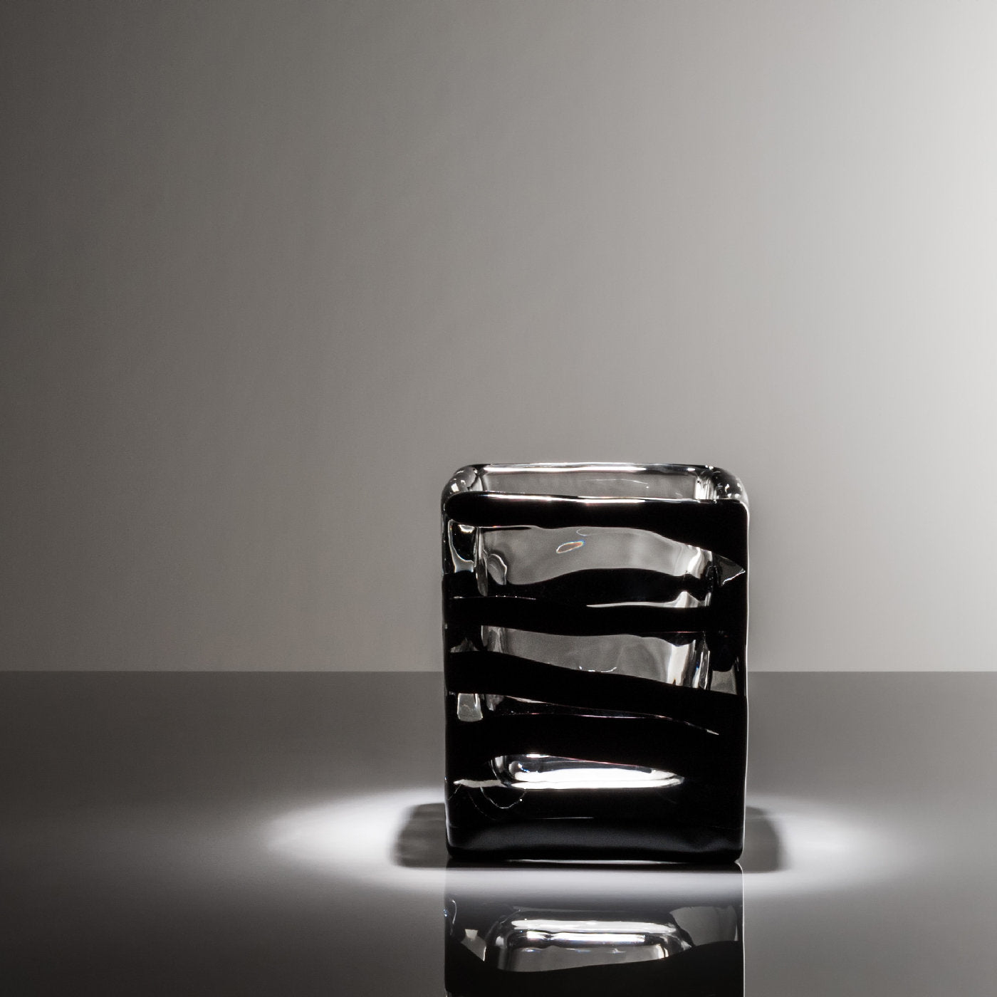 Black Belt Square Vase by Peter Marino in Clear - Alternative view 1