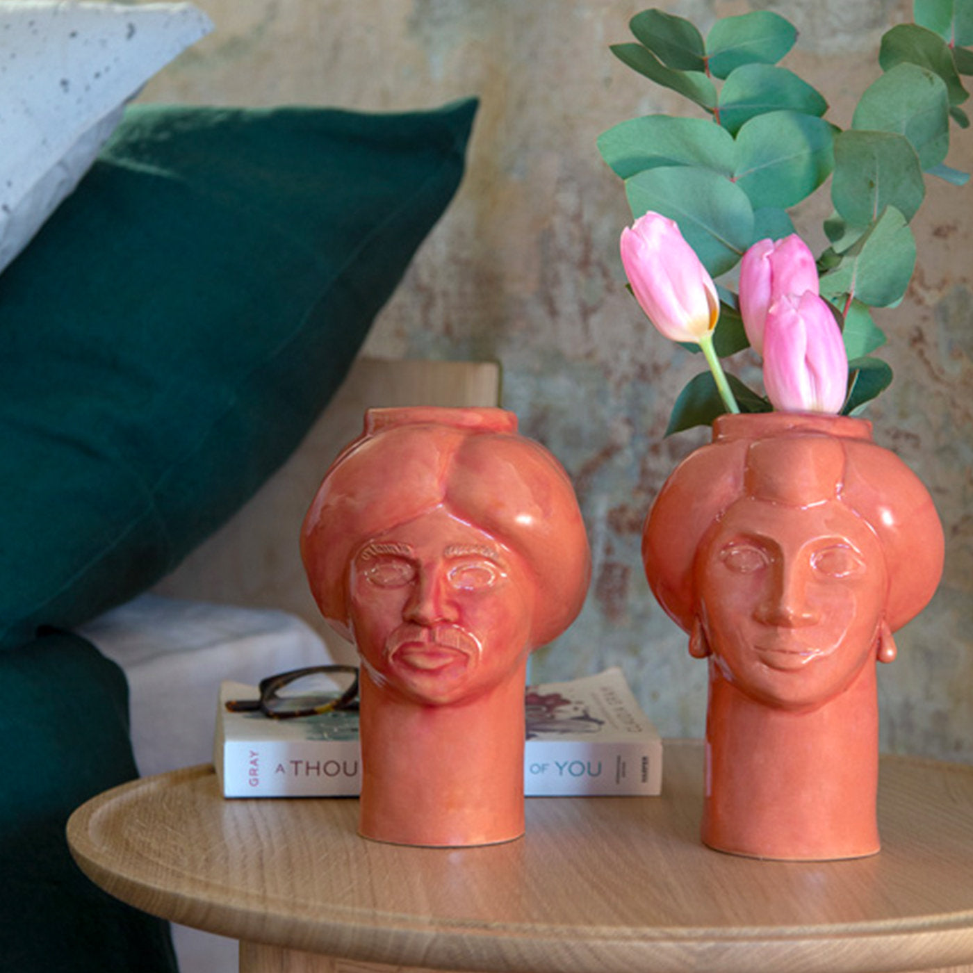 Solimano and Roxelana Pink Vases - Alternative view 1