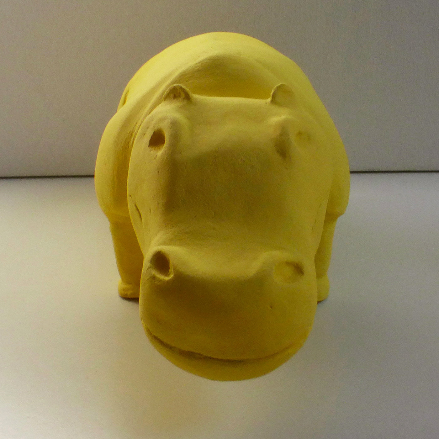 Yellow Hippo Sculpture - Alternative view 1