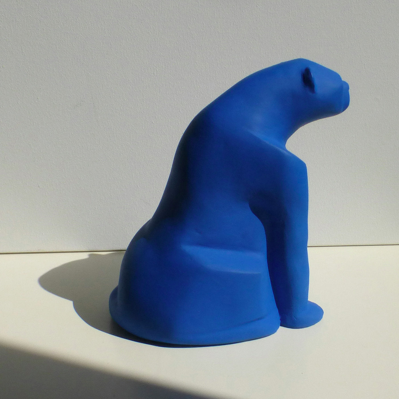 Electric Blue Panther Sculpture - Alternative view 2