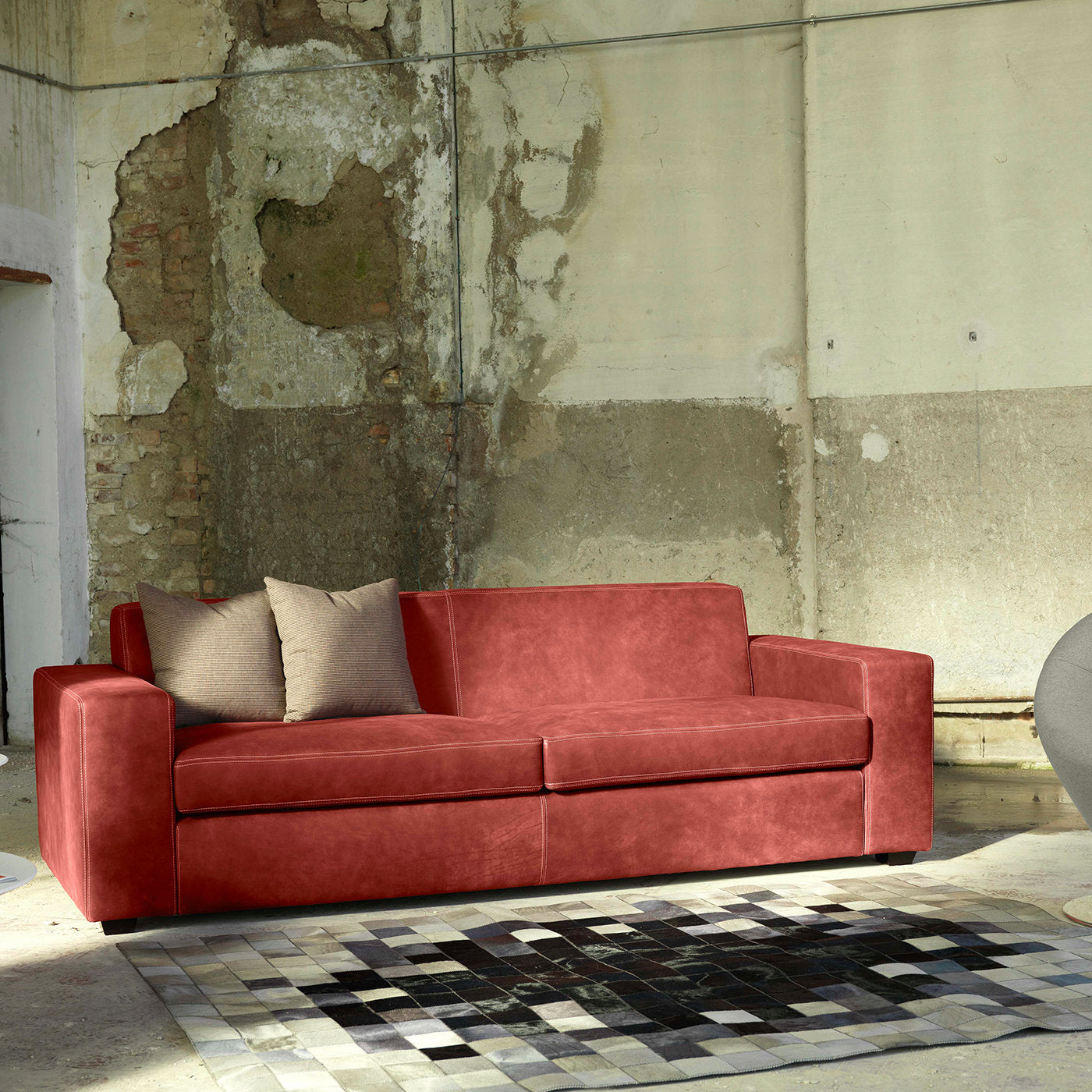 Kooi Brick Red Sofa - Alternative view 1