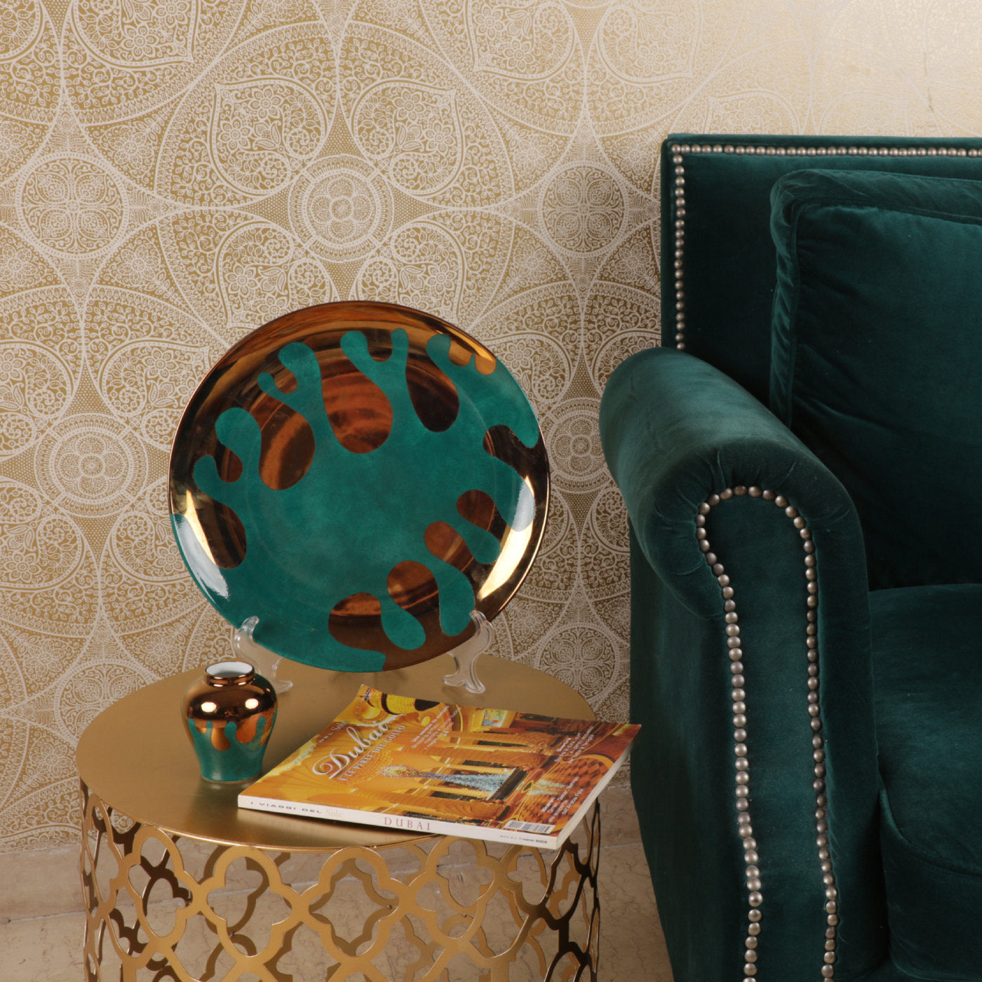 Placa decorativa de esmeralda y bronce - Vista alternativa 1