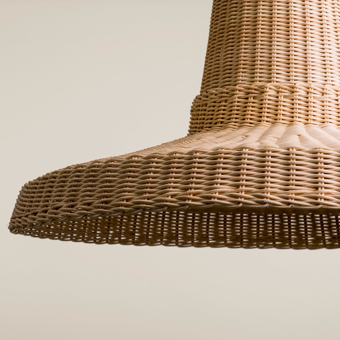 Cocolla Pendant Lamp by Maurizio Bernabei - Alternative view 2