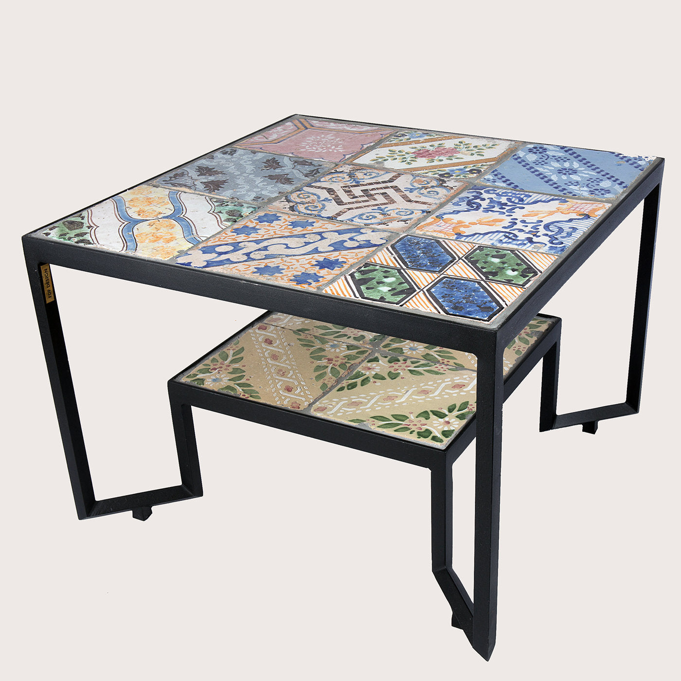 Colorato Tiles Spider Table - Alternative view 1