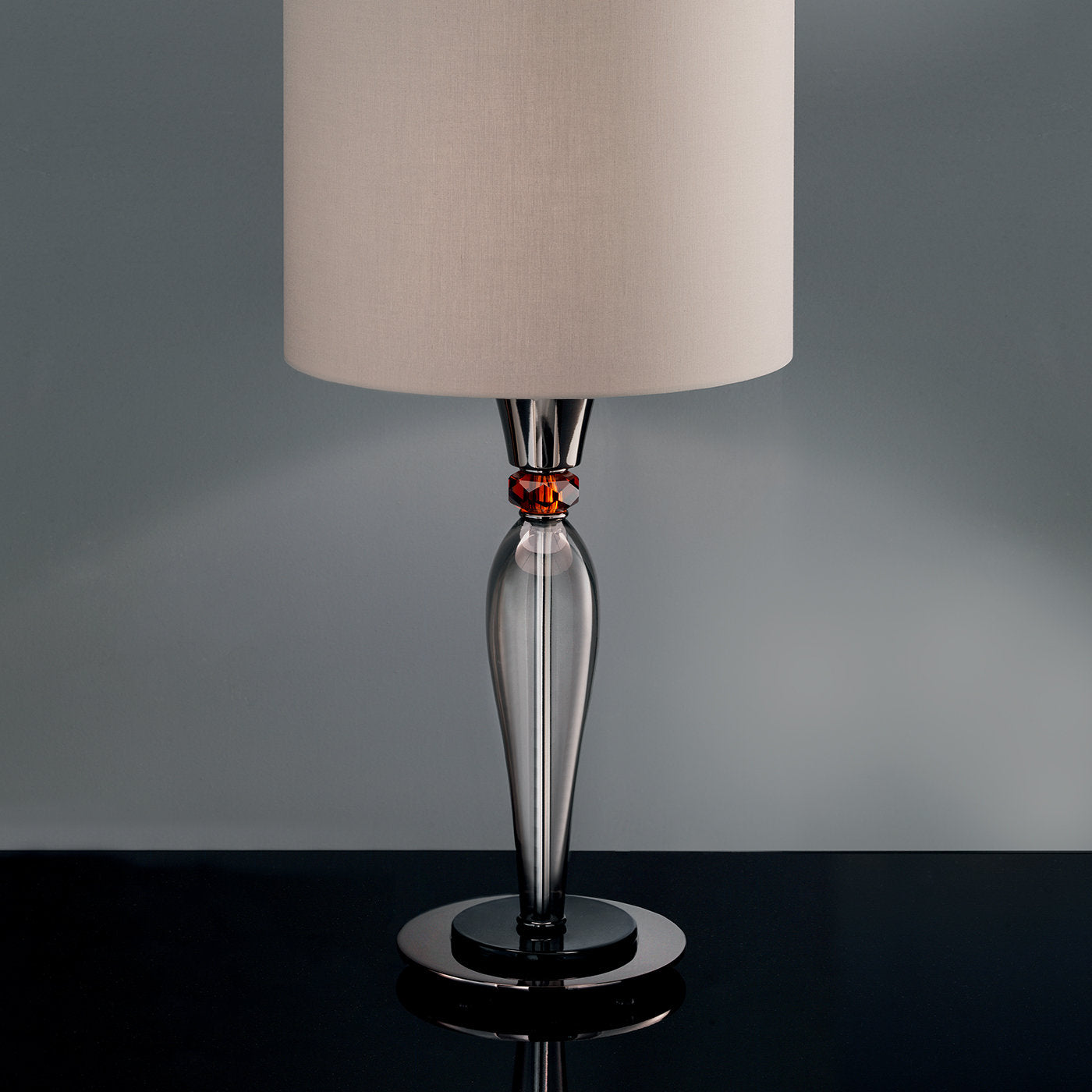 Olympia LG1 table lamp - Alternative view 1