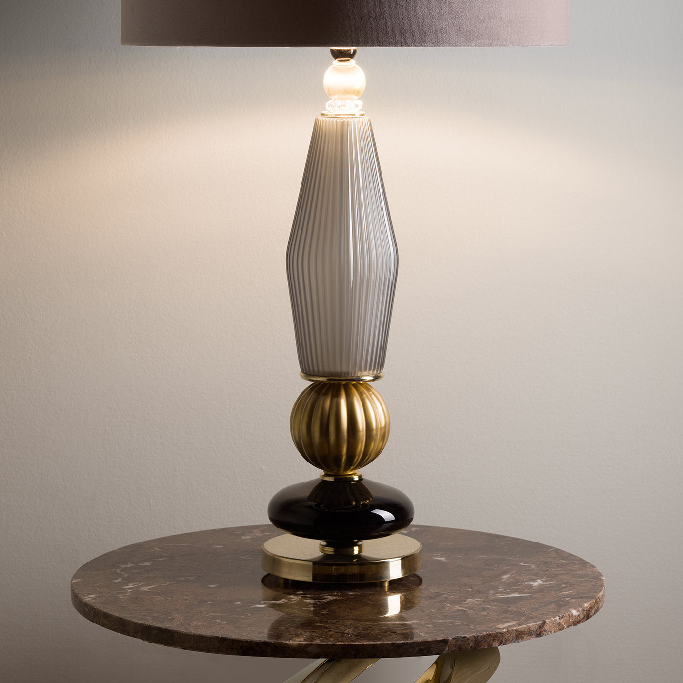 Cary Table Lamp - Alternative view 1
