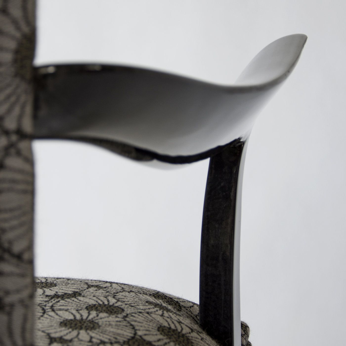 Deco Chair with Armrests - Alternative view 4