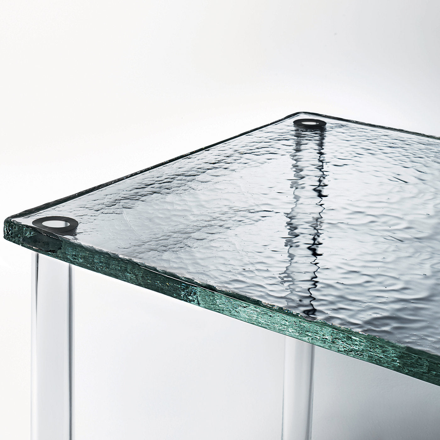 Nesting Clear and Green Coffee Table by Ronan & Erwan Bouroullec - Alternative view 1