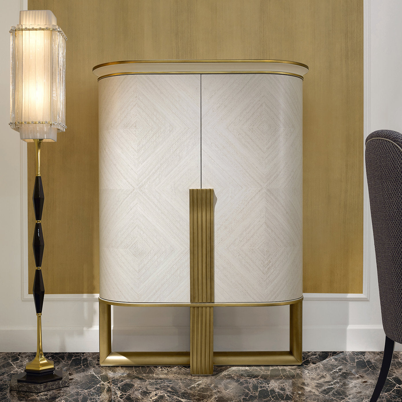 White and Gold Bar Cabinet - Alternative view 2