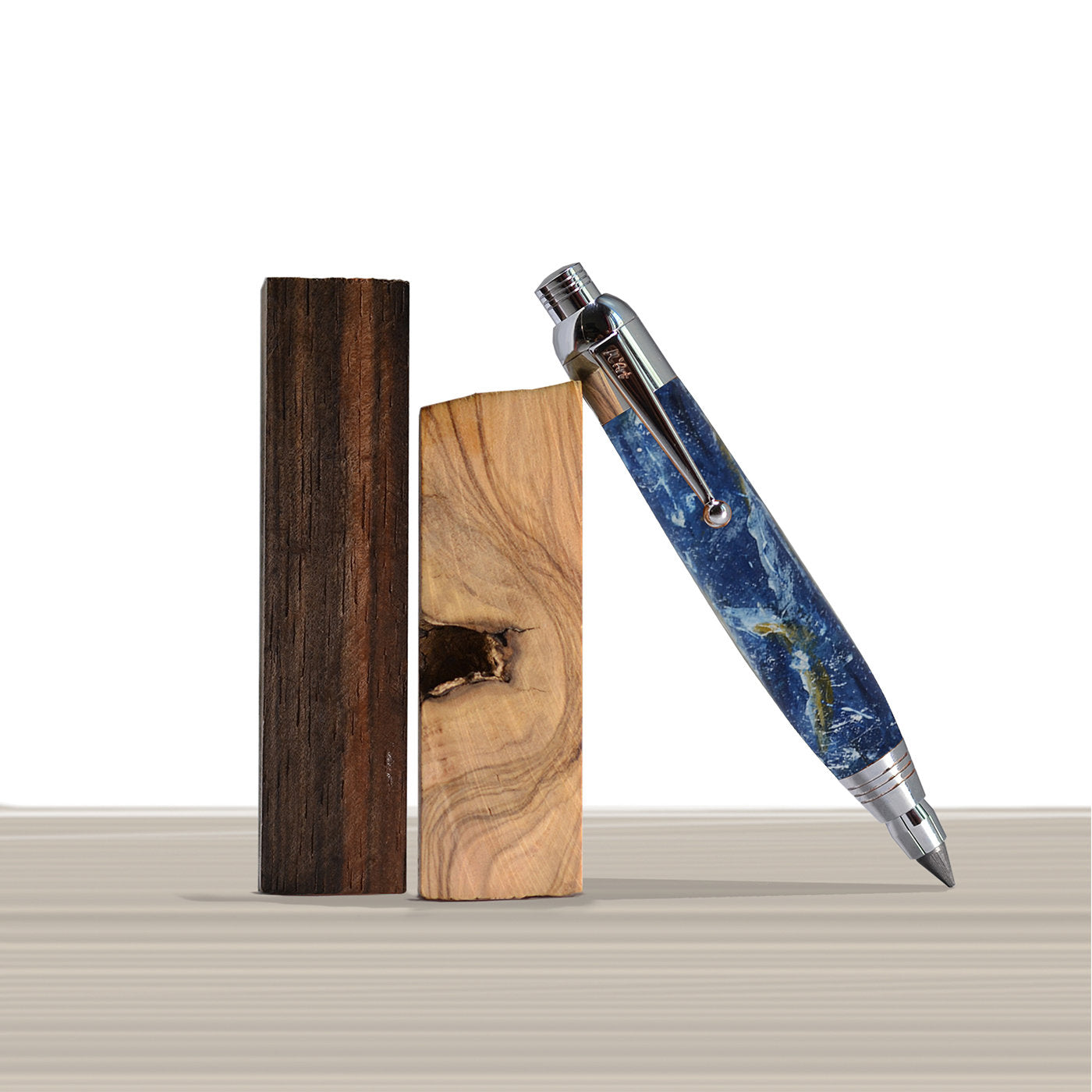 Botero Marbled Blue Automatic Pencil in Olive Wood - Alternative view 2