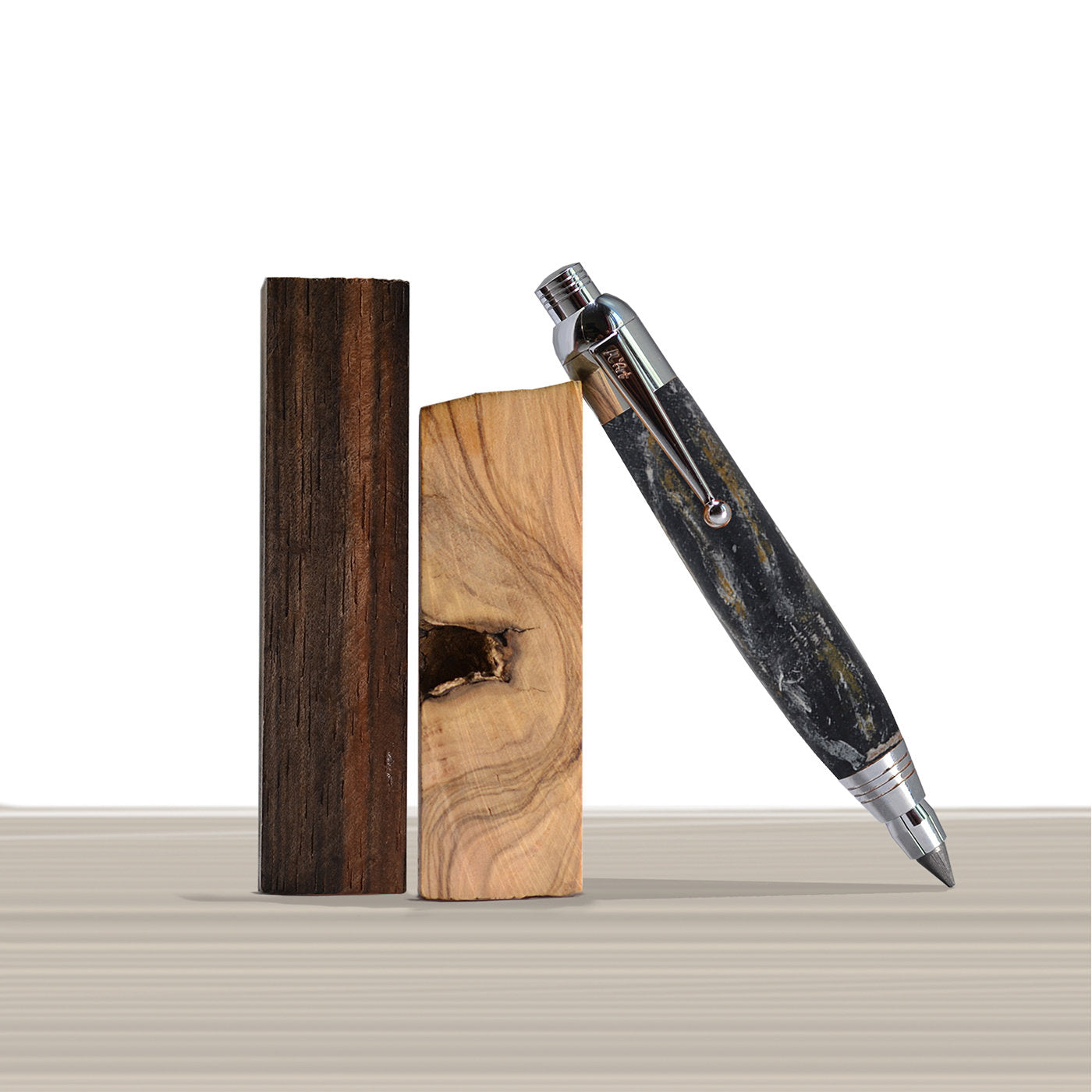 Botero Marbled Black Automatic Pencil in Olive Wood - Alternative view 2