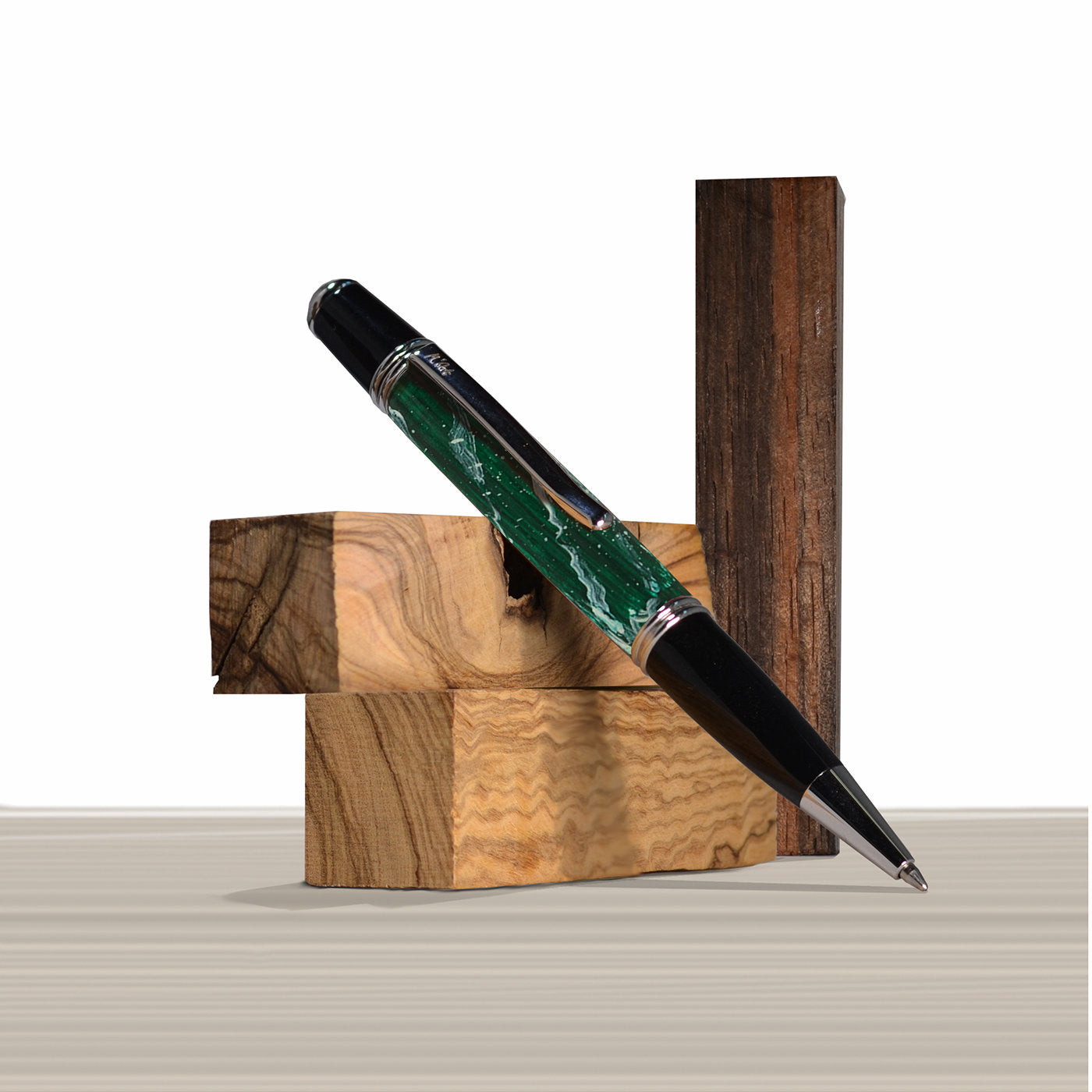 Mantinea Marbled Green Ballpoint Pen in Olive Wood - Alternative view 2