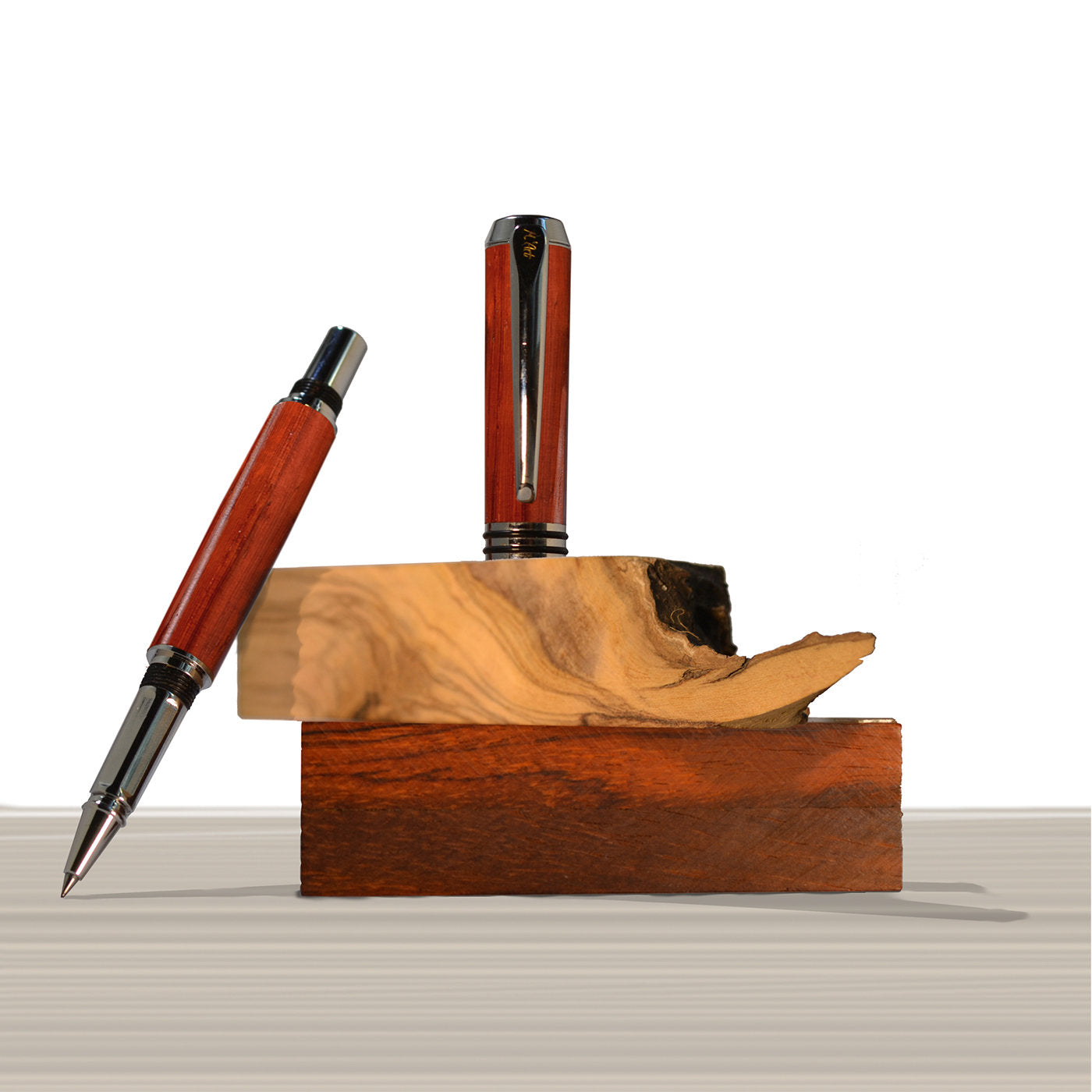 Antea Roller Pen en madera de Padouk - Vista alternativa 3