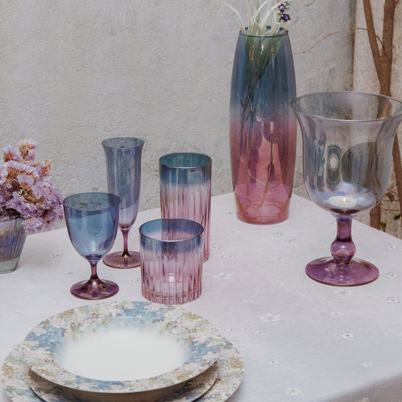 Large Purple-To-Blue Goblet Vase - Alternative view 1