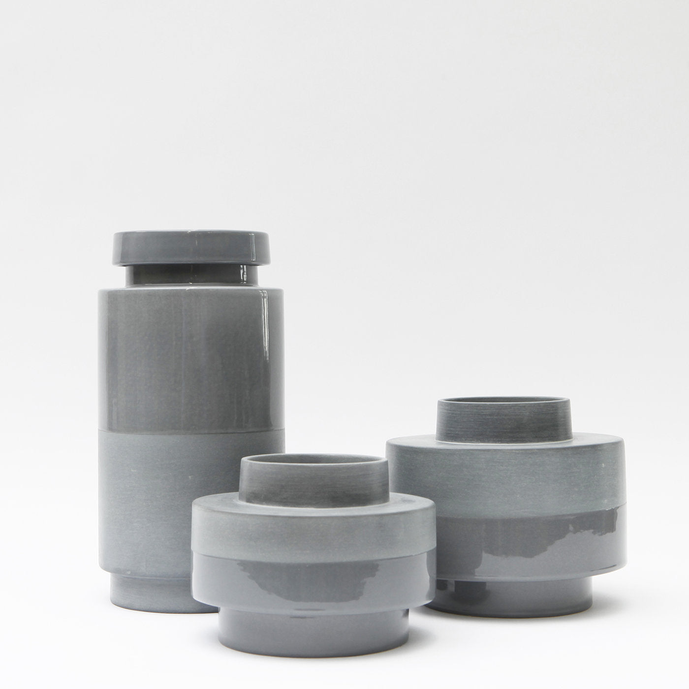 Phil Bi Trio of Vases Gray - Alternative view 1