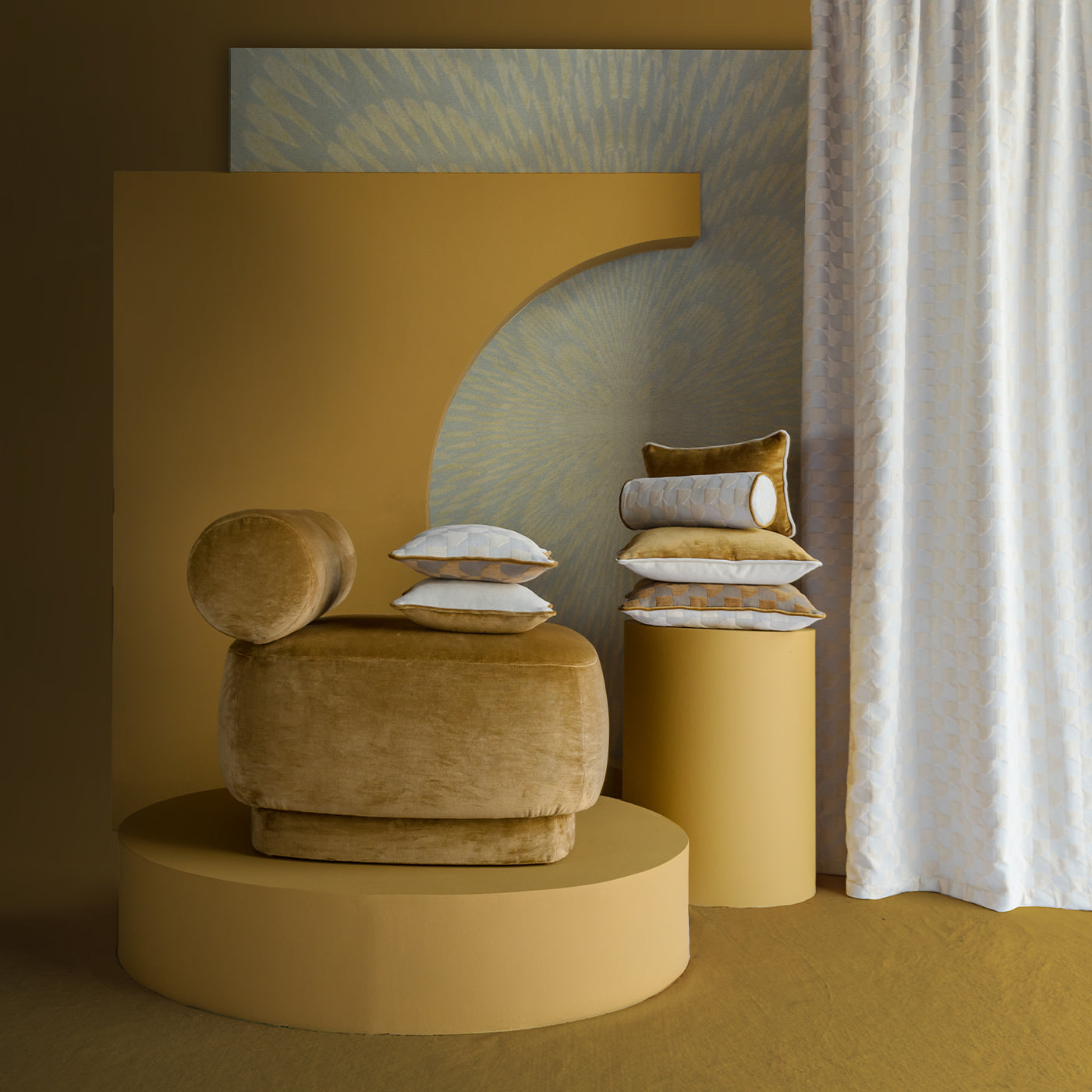 Mustard Carrè Cushion in Pied-De-Poule jacquard fabric - Alternative view 5