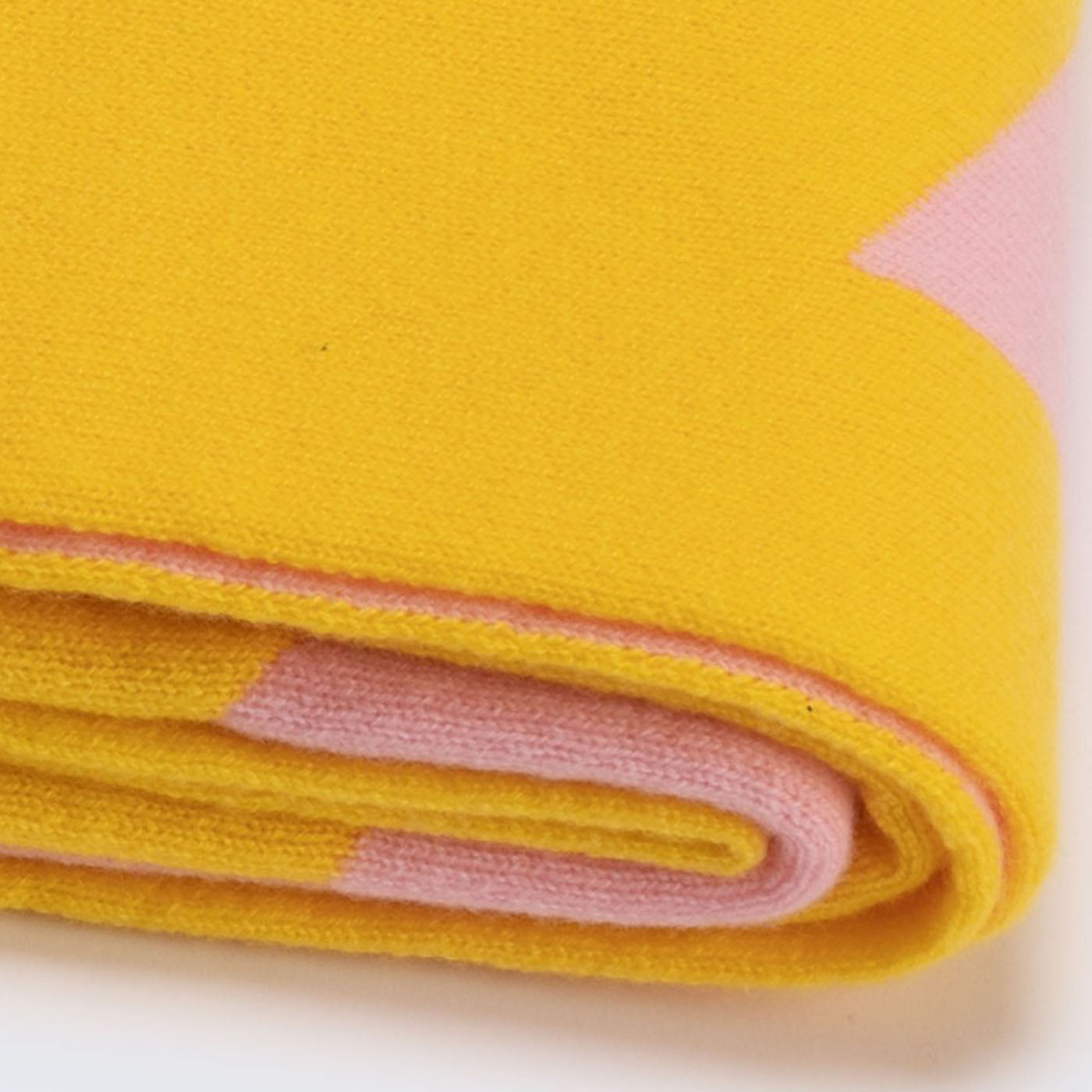 Candy Yellow and Pink Blanket - Alternative view 2