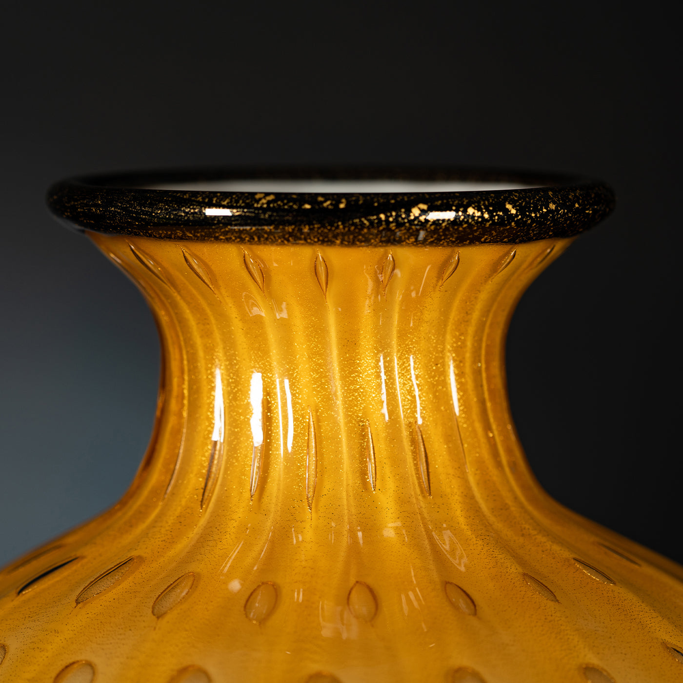 Amber and Black Table Lamp  - Alternative view 3