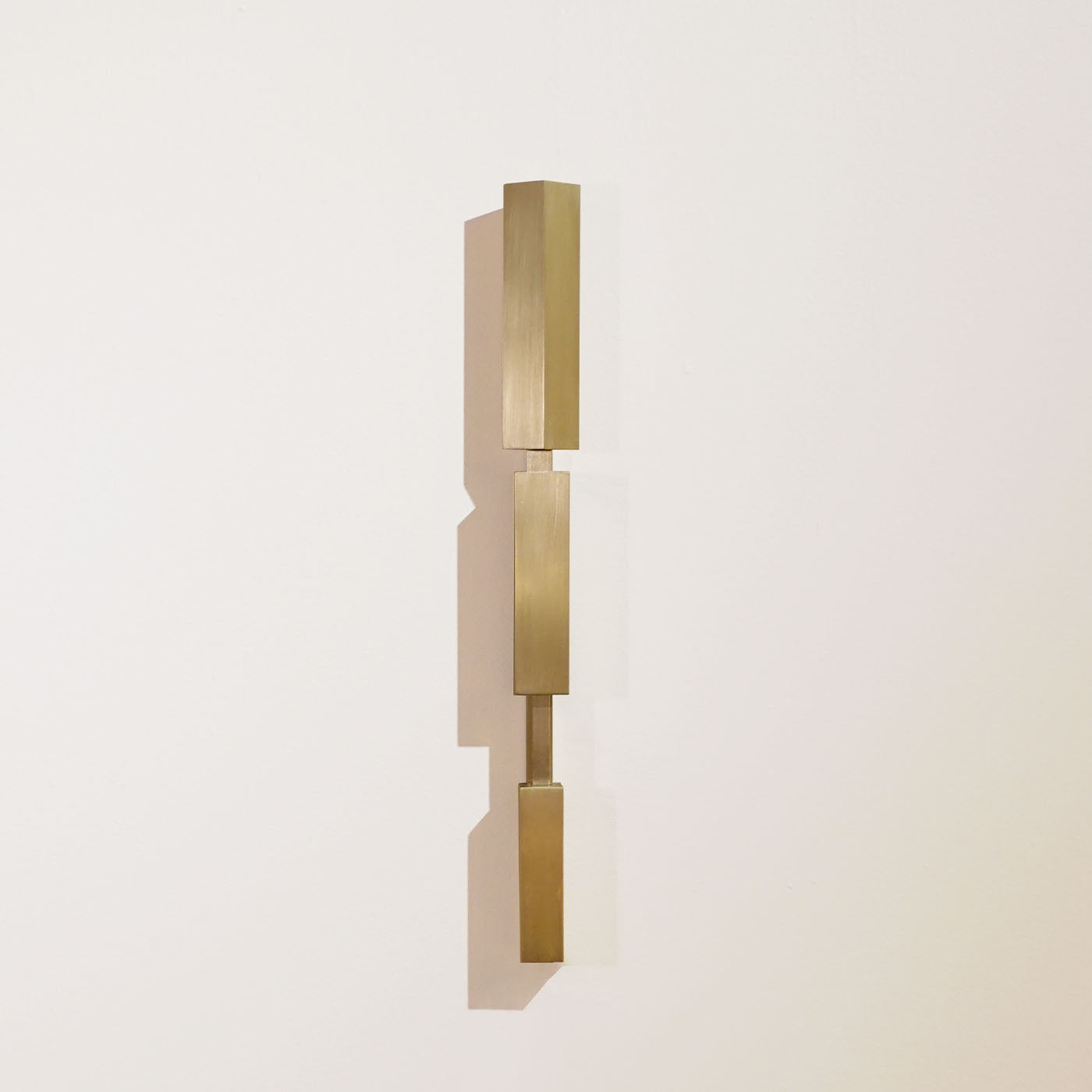 Ray Brushed Brass Sconce - Alternative view 4