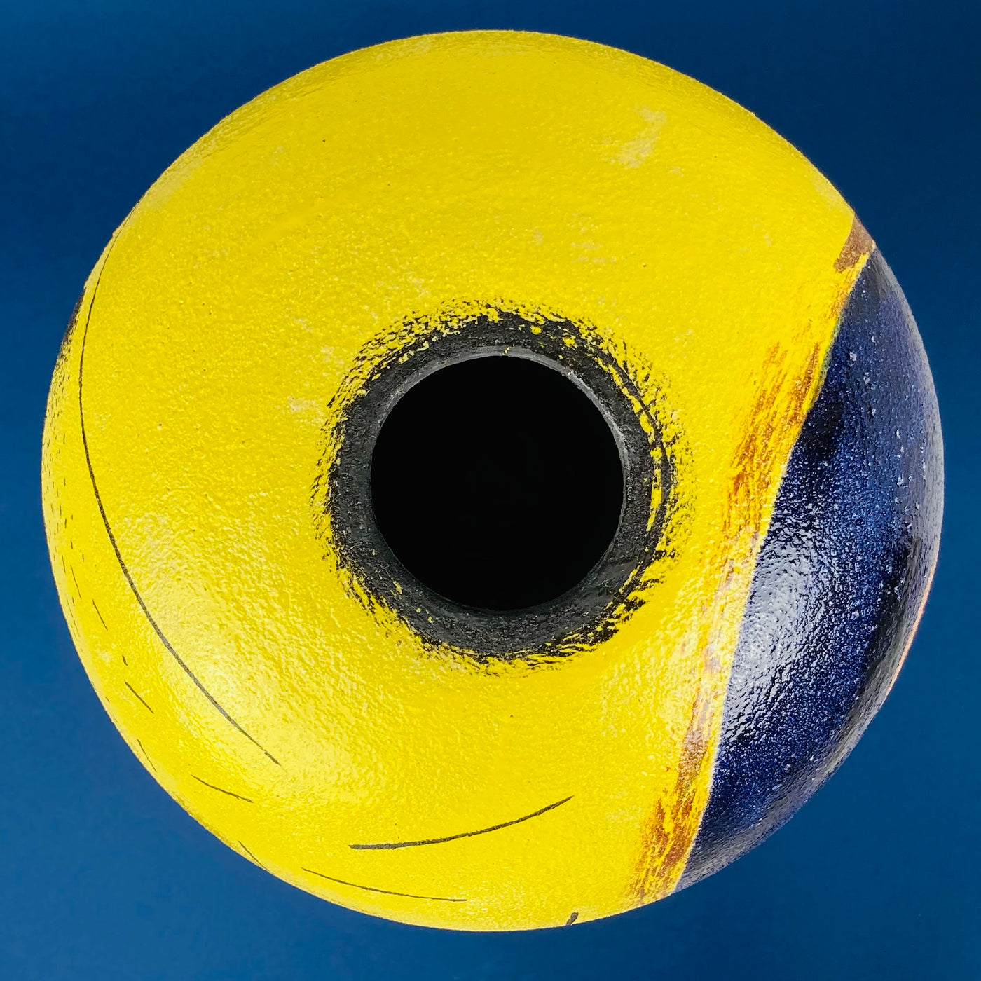 Cratere Yellow Vase/Sculpture - Alternative view 2