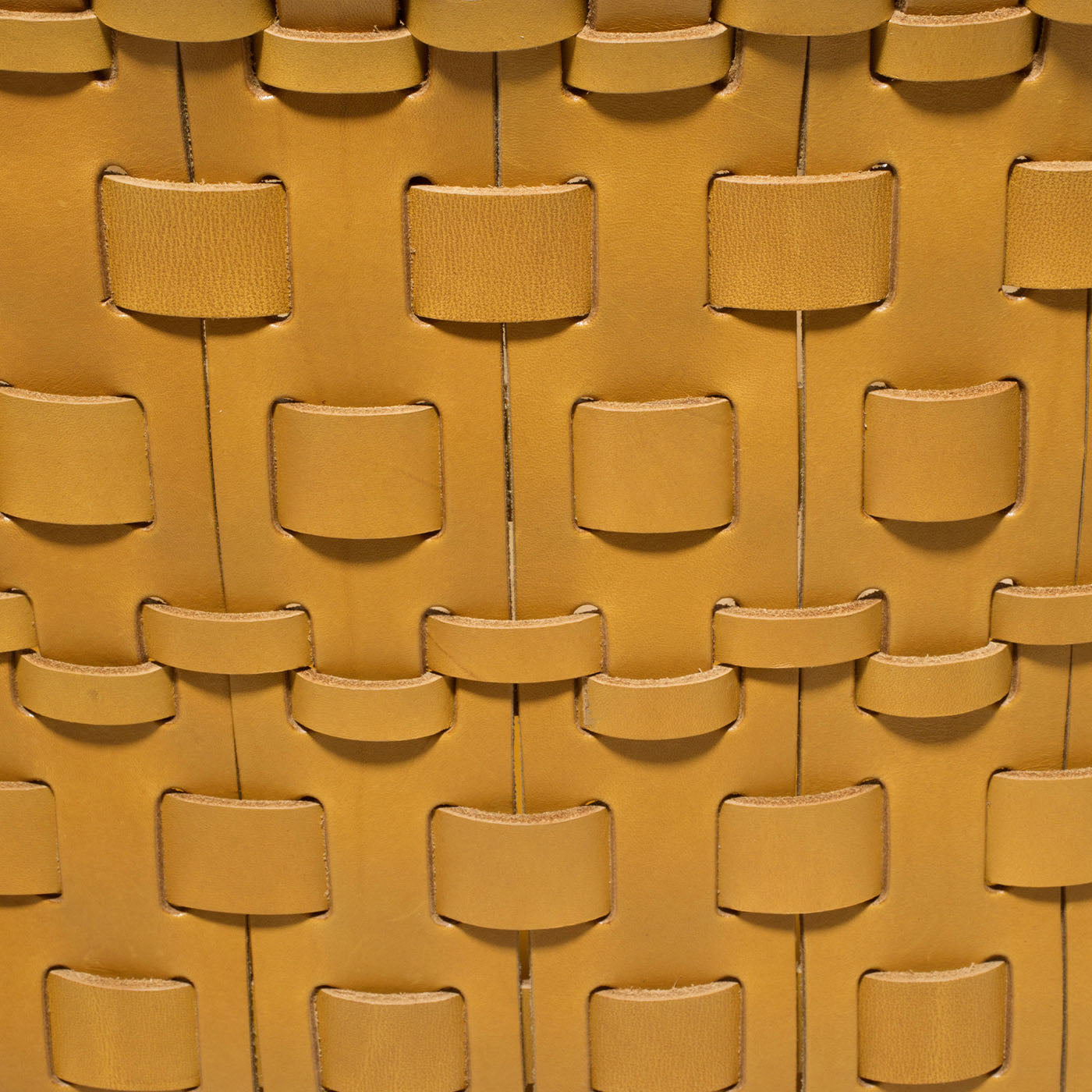 Geflochtener Korb in ockerfarbenem Quadratschnitt von Oscar Maschera - Alternative Ansicht 1