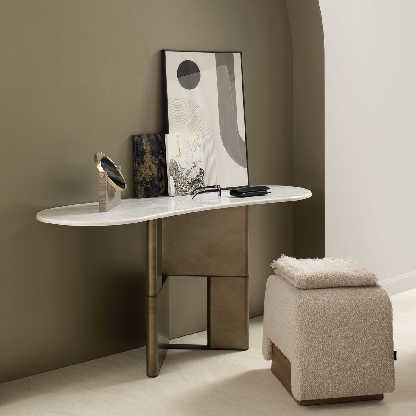 Tetris Table with Marble Top & Wood Bronze Lacquered Legs  - Alternative view 3
