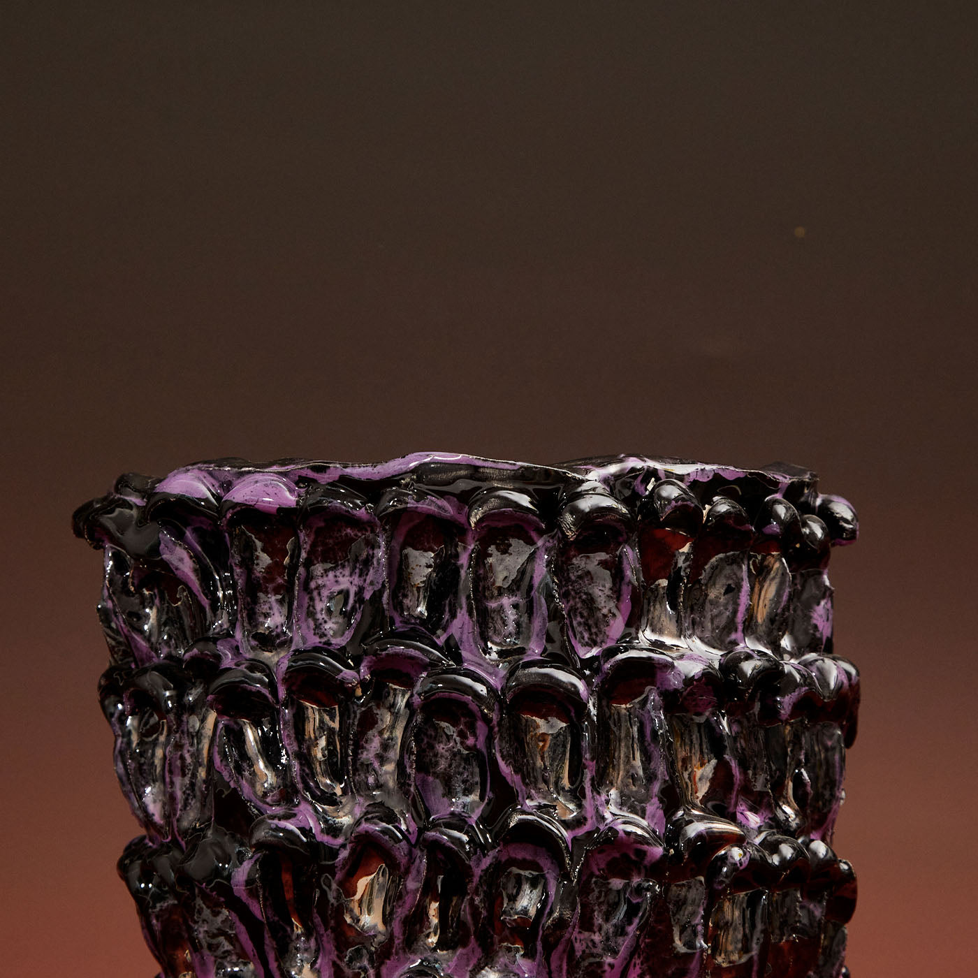 Onda Metallic Purple and Black Vase - Alternative view 3