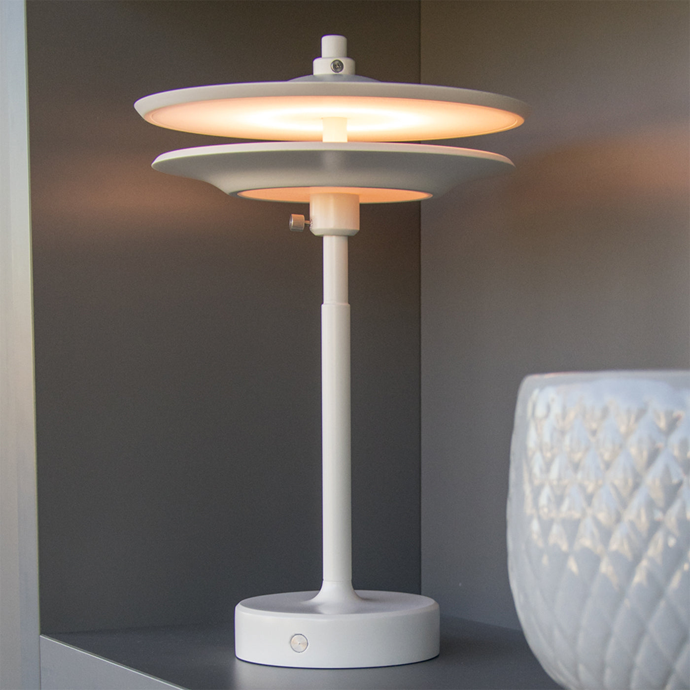 Lampe à poser rechargeable Drum White par Albore Design - Vue alternative 2