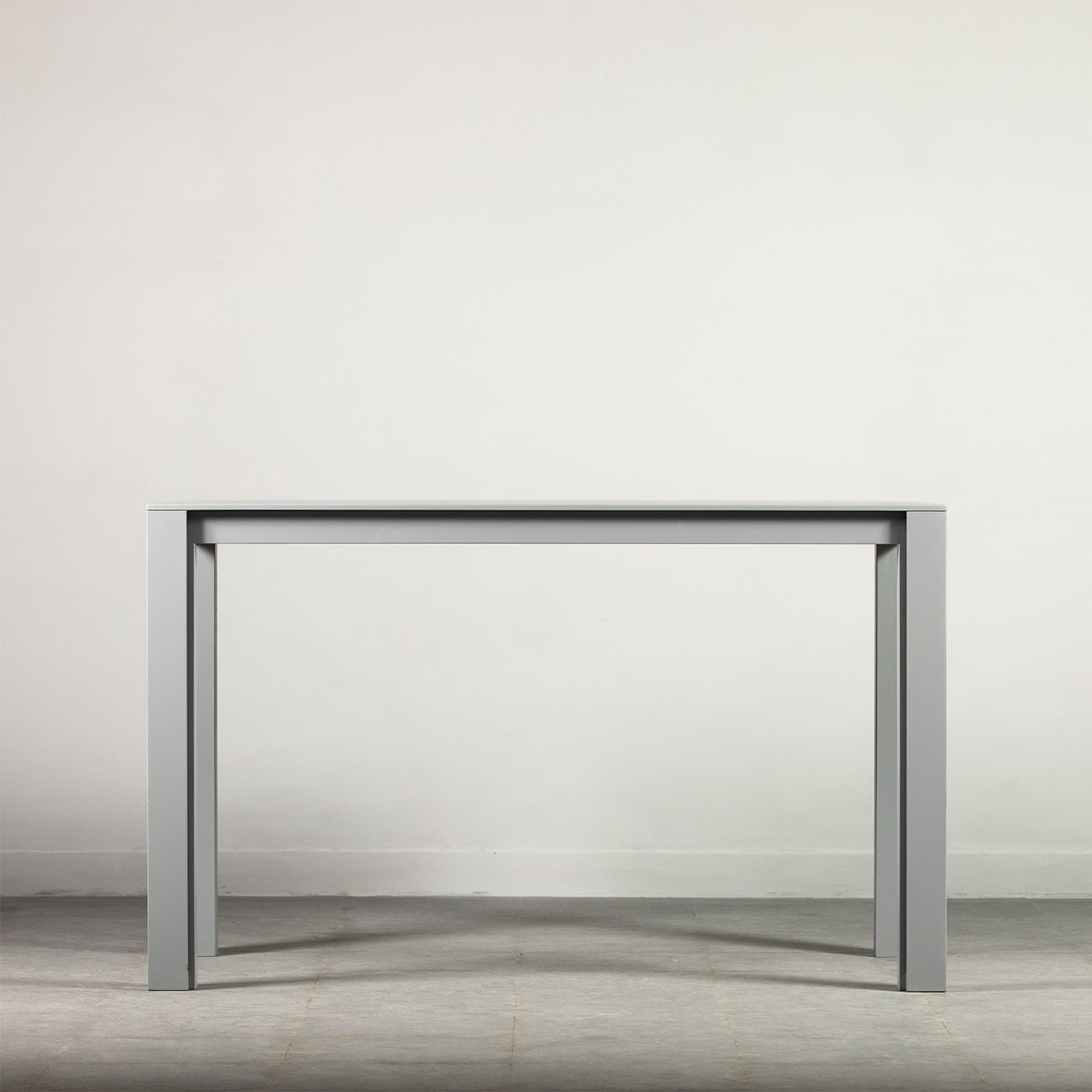 Matte Gray Lacquered Wood Console  - Alternative view 1