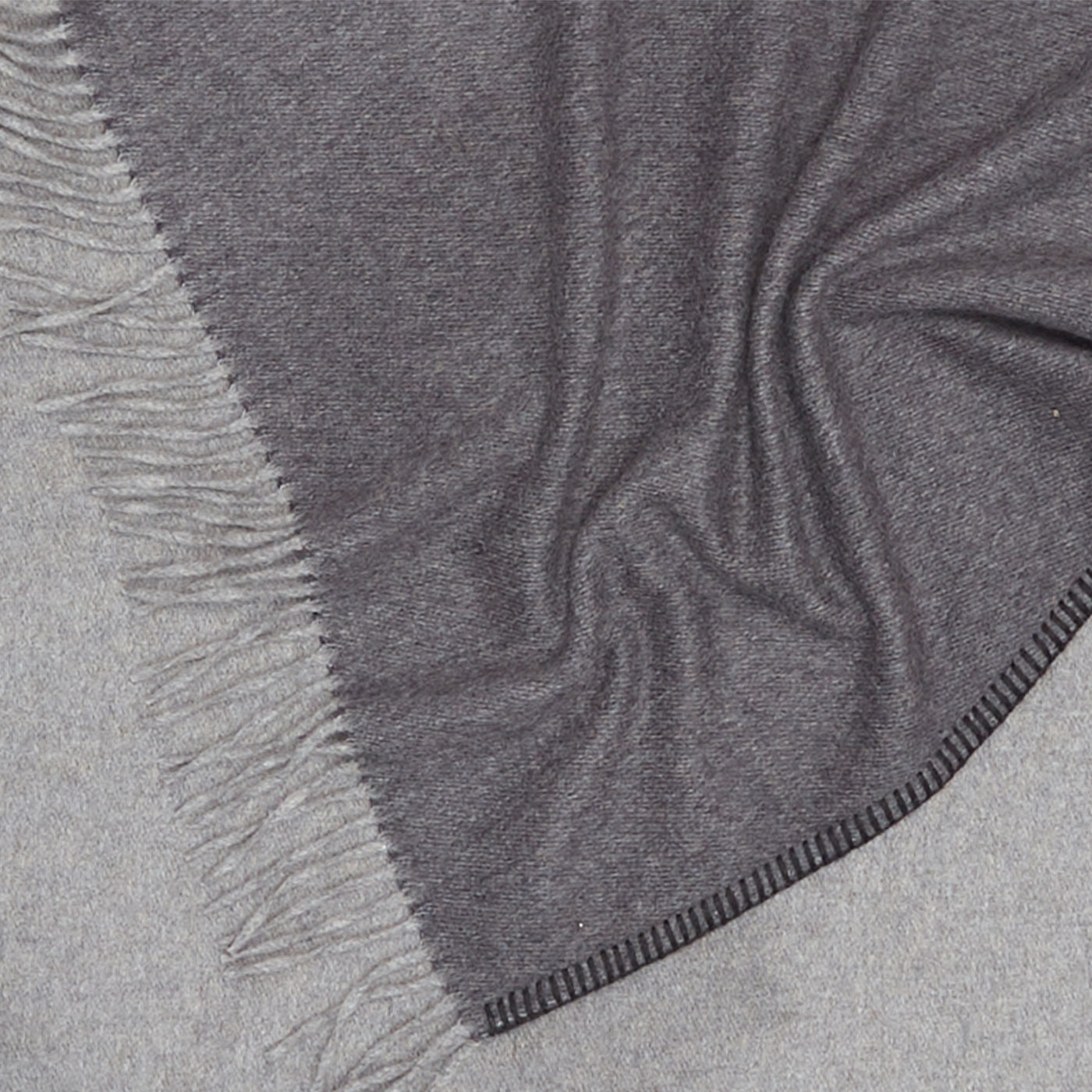 Melrose Fringed Gray Small Blanket - Alternative view 2