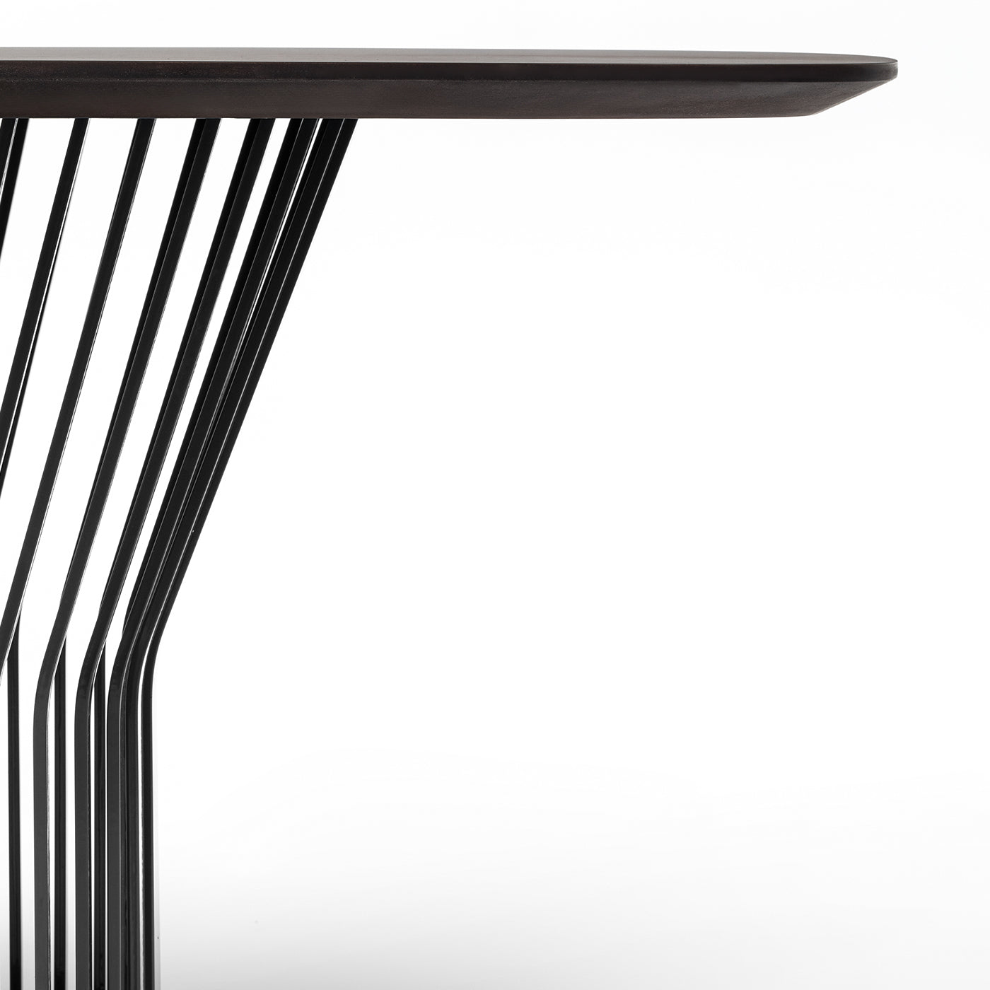 0144 Table en chêne Ray par Studio Gabbertas - Vue alternative 2