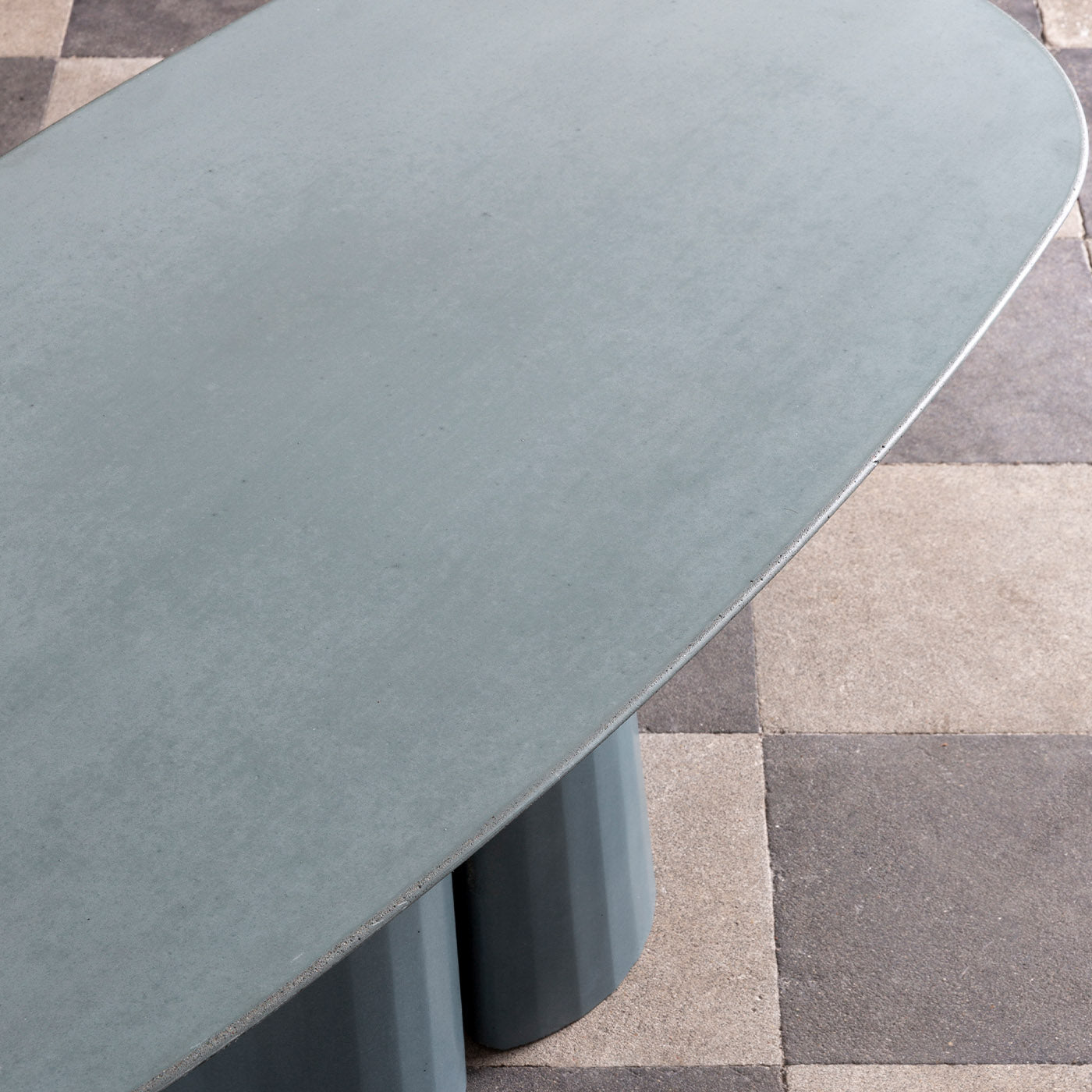 Fusto Ultramarine Oval Coffee Table II - Alternative view 2