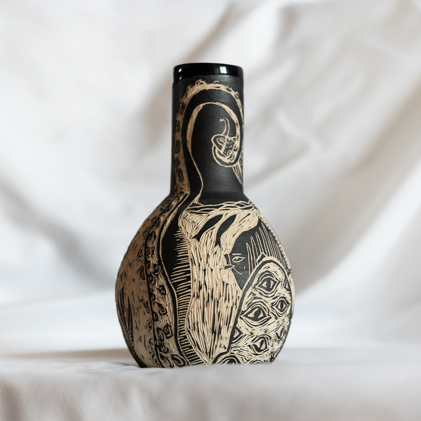 Granchio Beige and Black Grès Small Vase - Alternative view 2