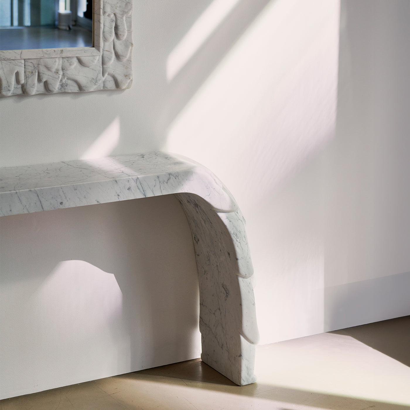 Espejo escultórico Evoluzione de mármol de Carrara - Vista alternativa 5