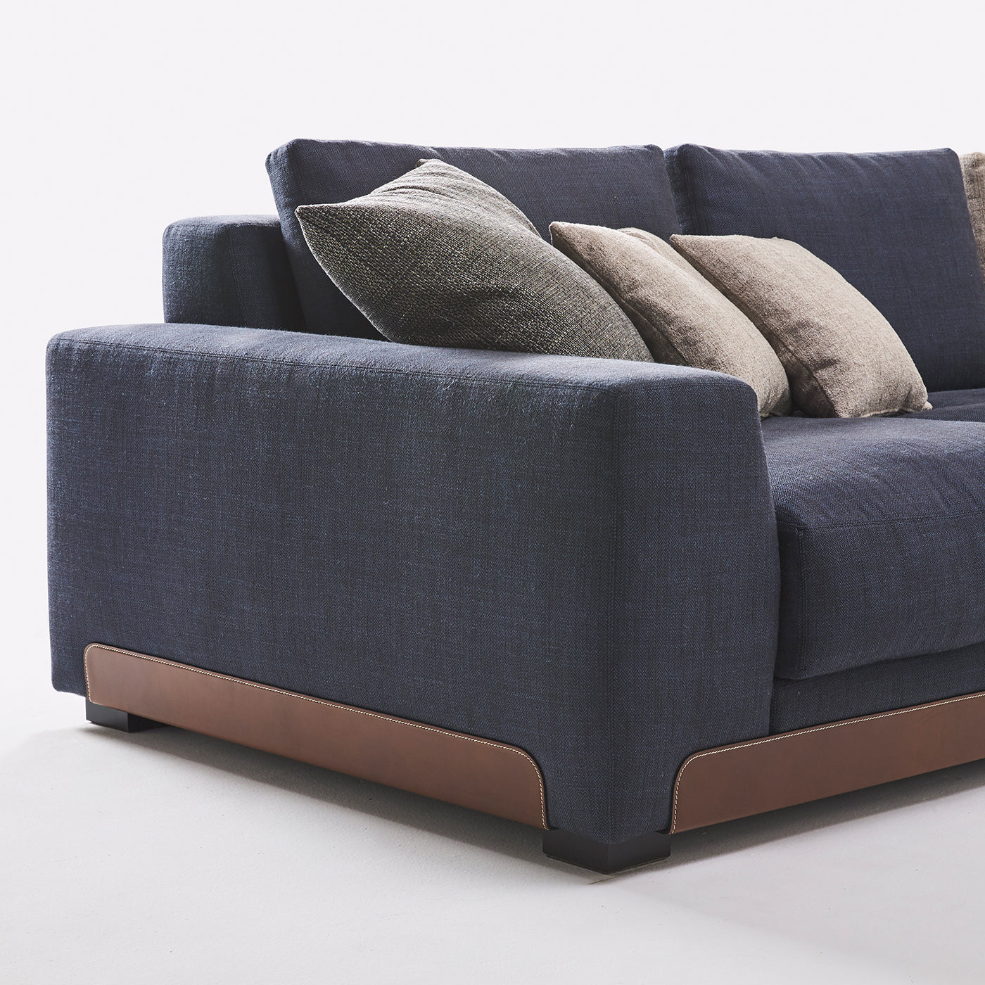 Isola Blaues Sofa - Alternative Ansicht 1