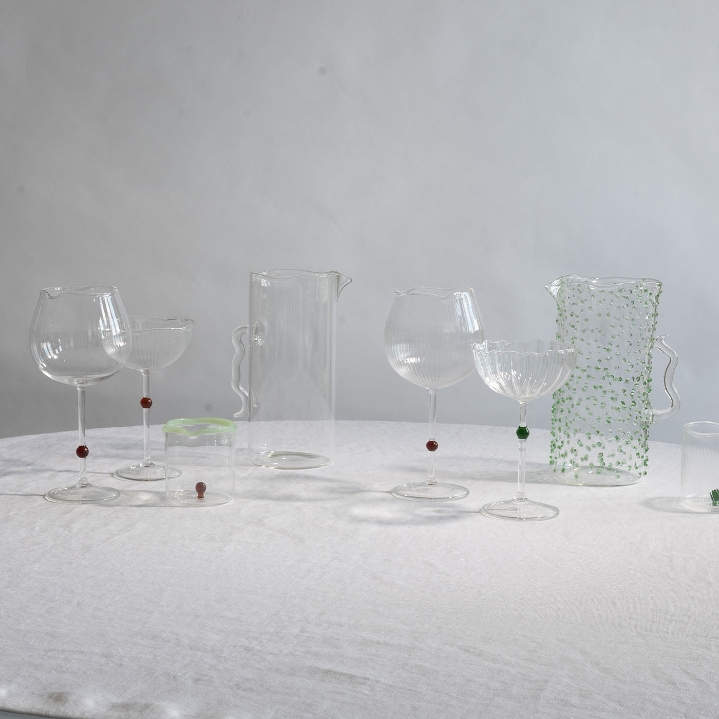 Pearl Emerald Green Set of 6 Wine Glasses - Alternative view 1